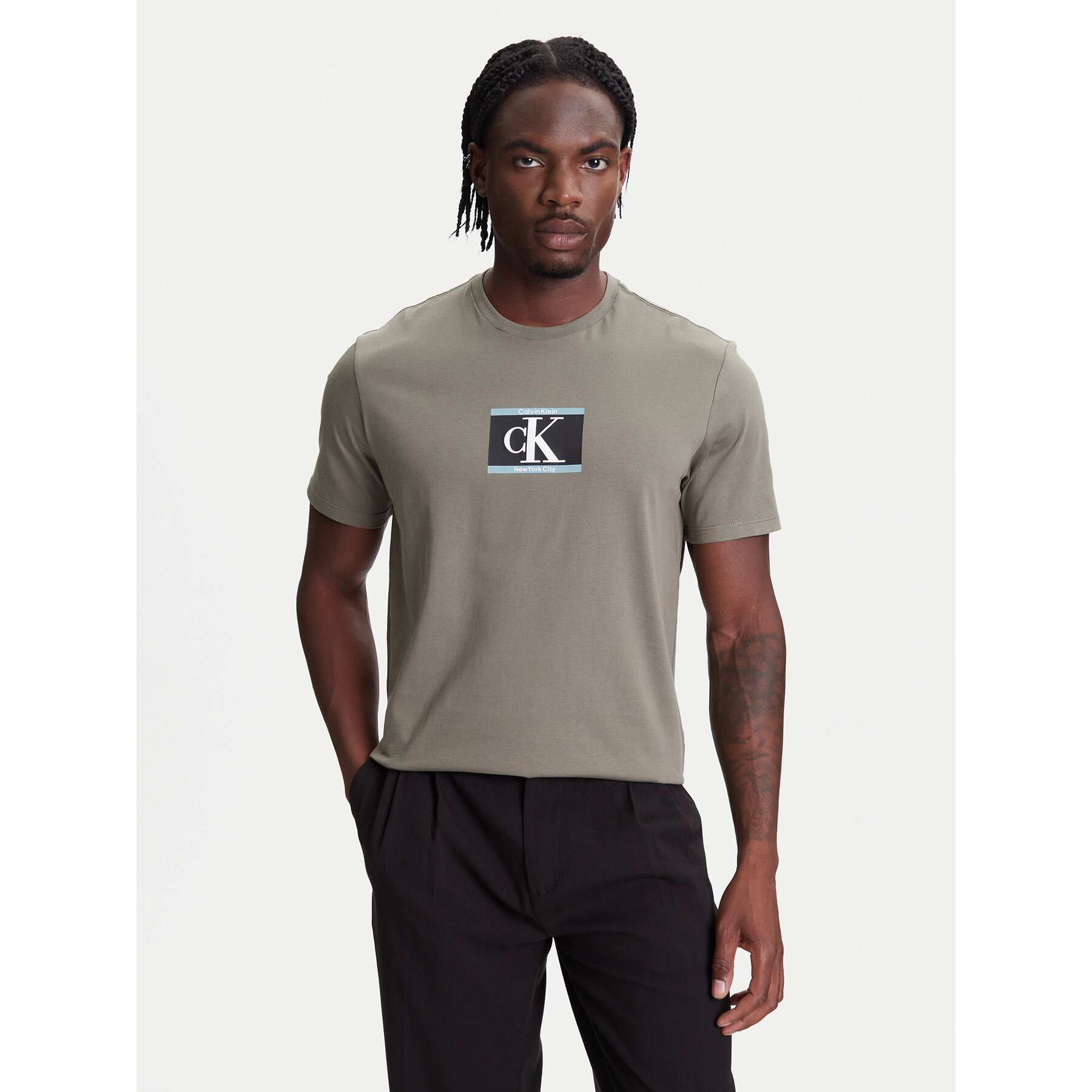 Calvin Klein T-shirt Box Tape Graphic LV04RC854G Verde Regular Fit
