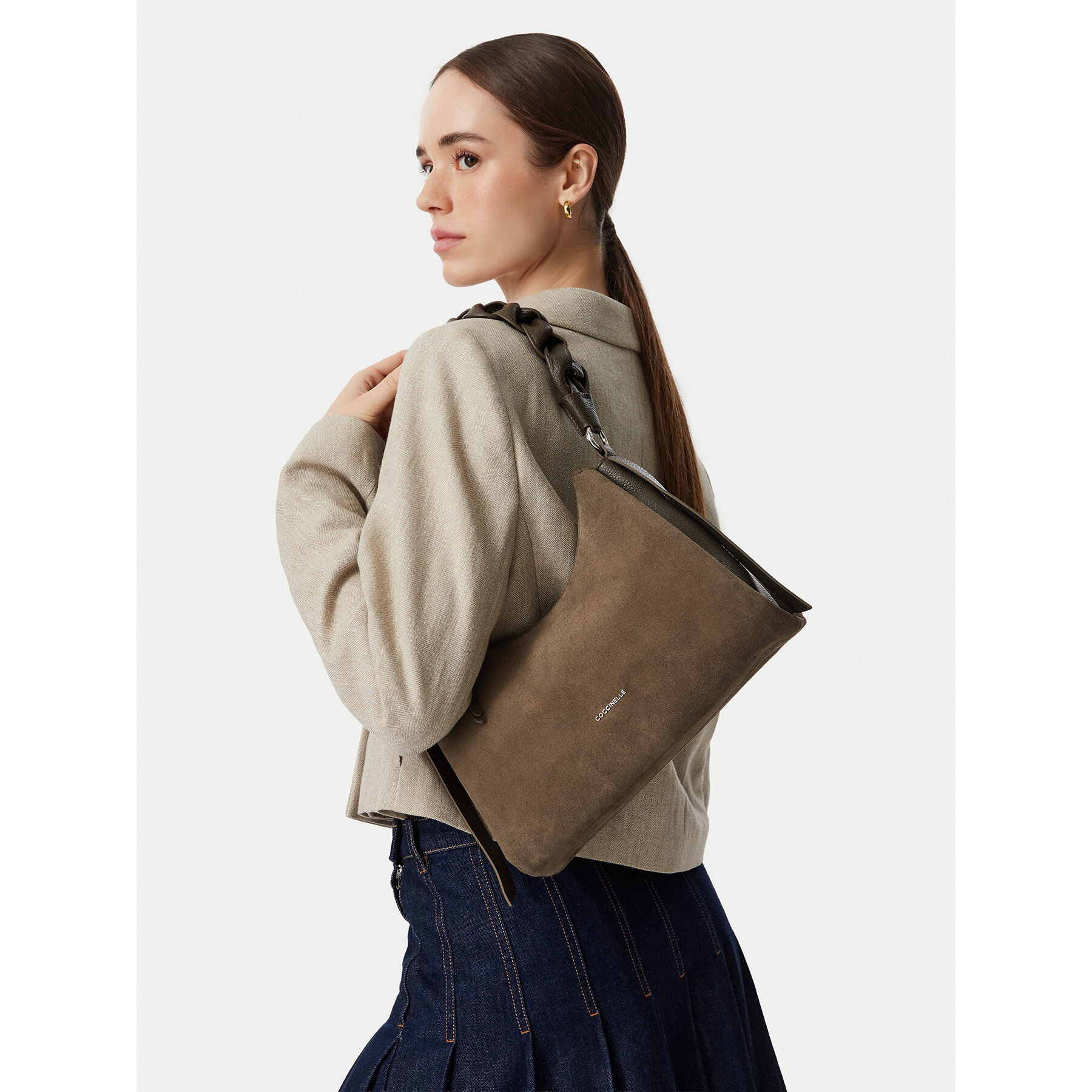Coccinelle Τσάντα Coccinelle P6P Boheme Suede Bimaterial E1 P6P 13 03 01 Χακί