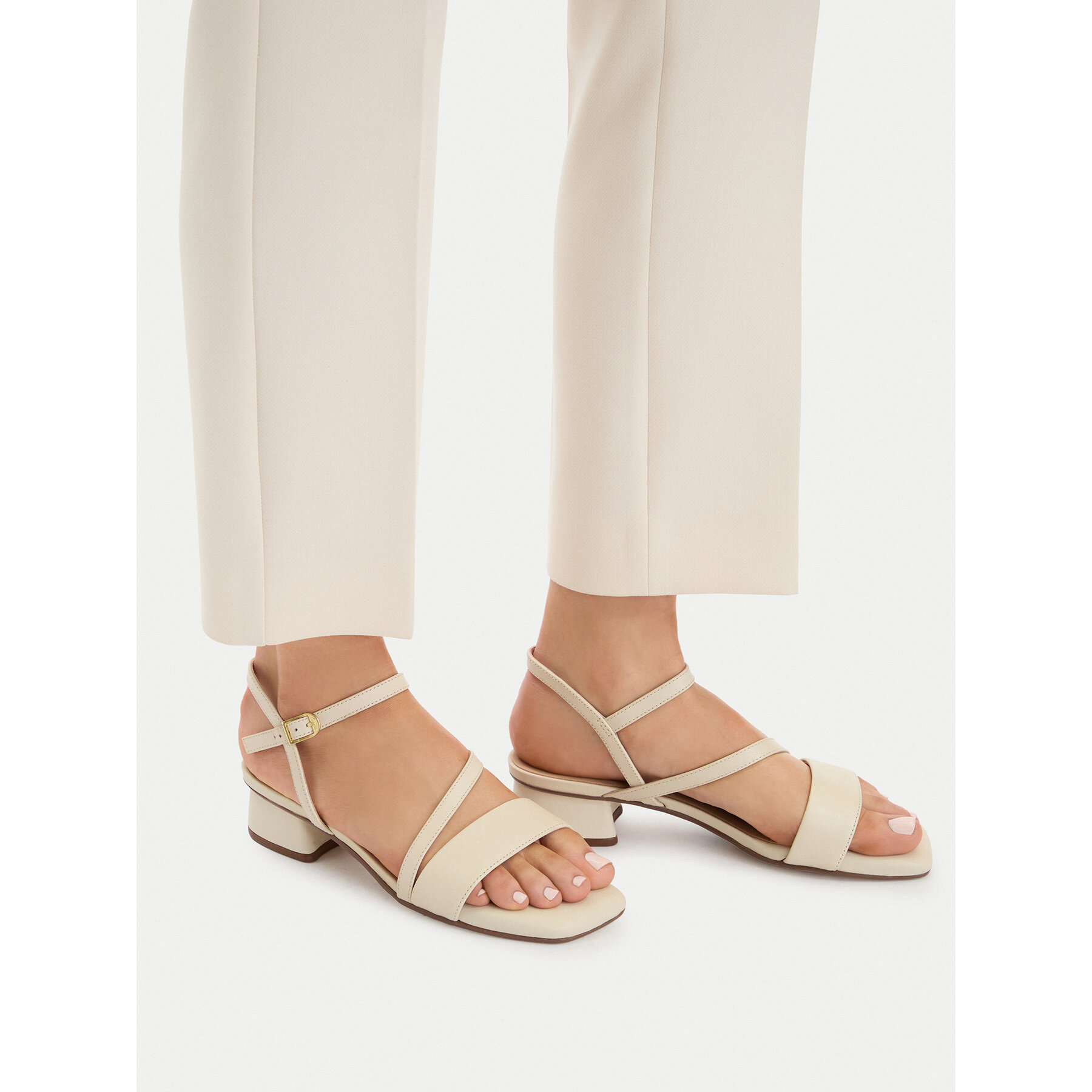 Sandale Clarks Serina35 Strap 26186118 Écru