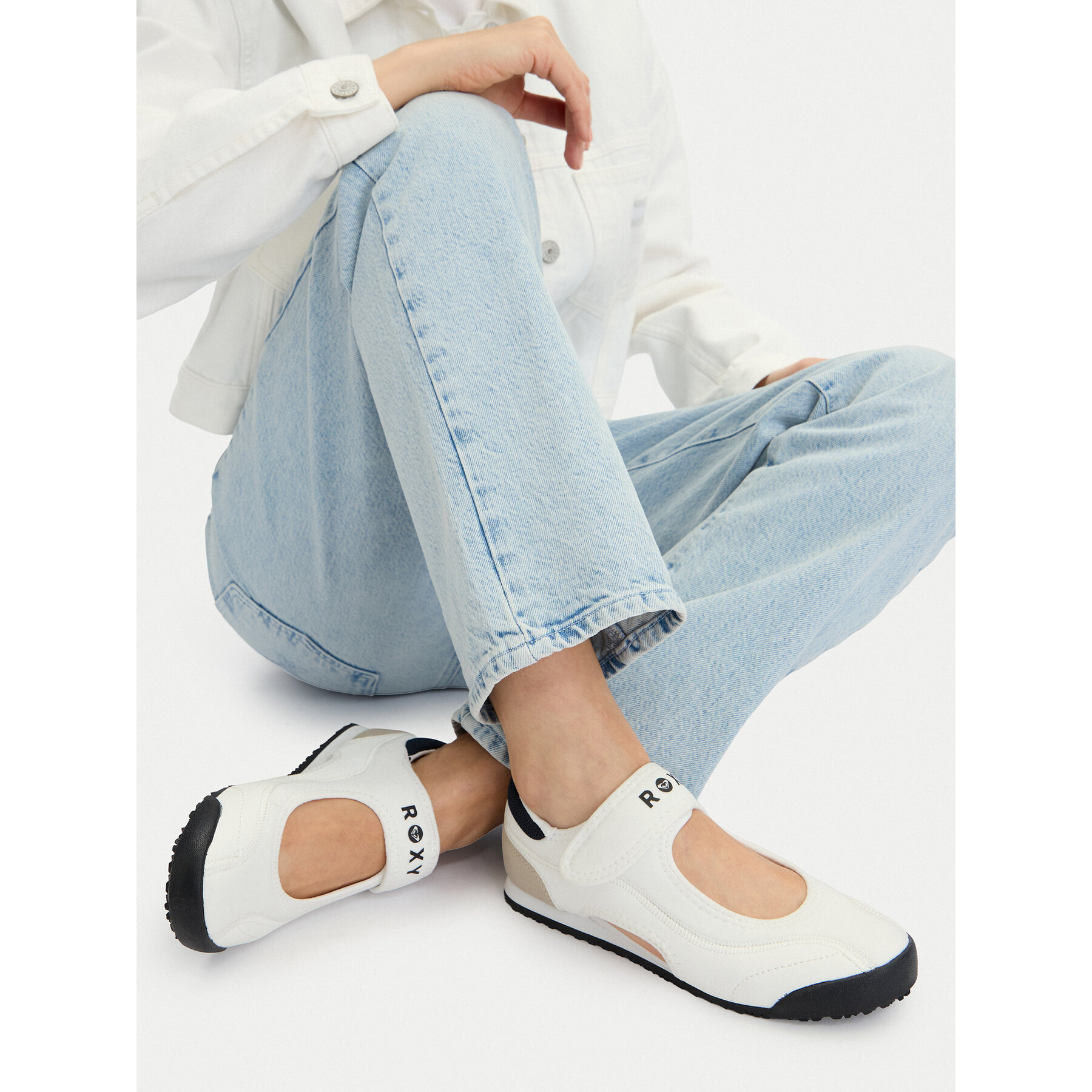 Superge Roxy CEOB-V12-1231 Bela