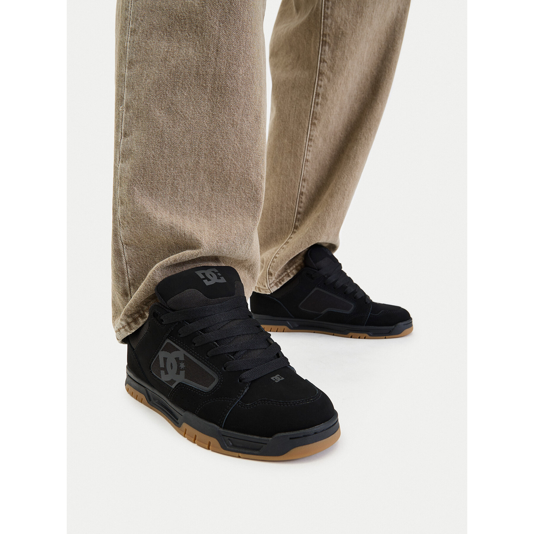 Tenisice DC Shoes EO-COILER DC03011001 Crna