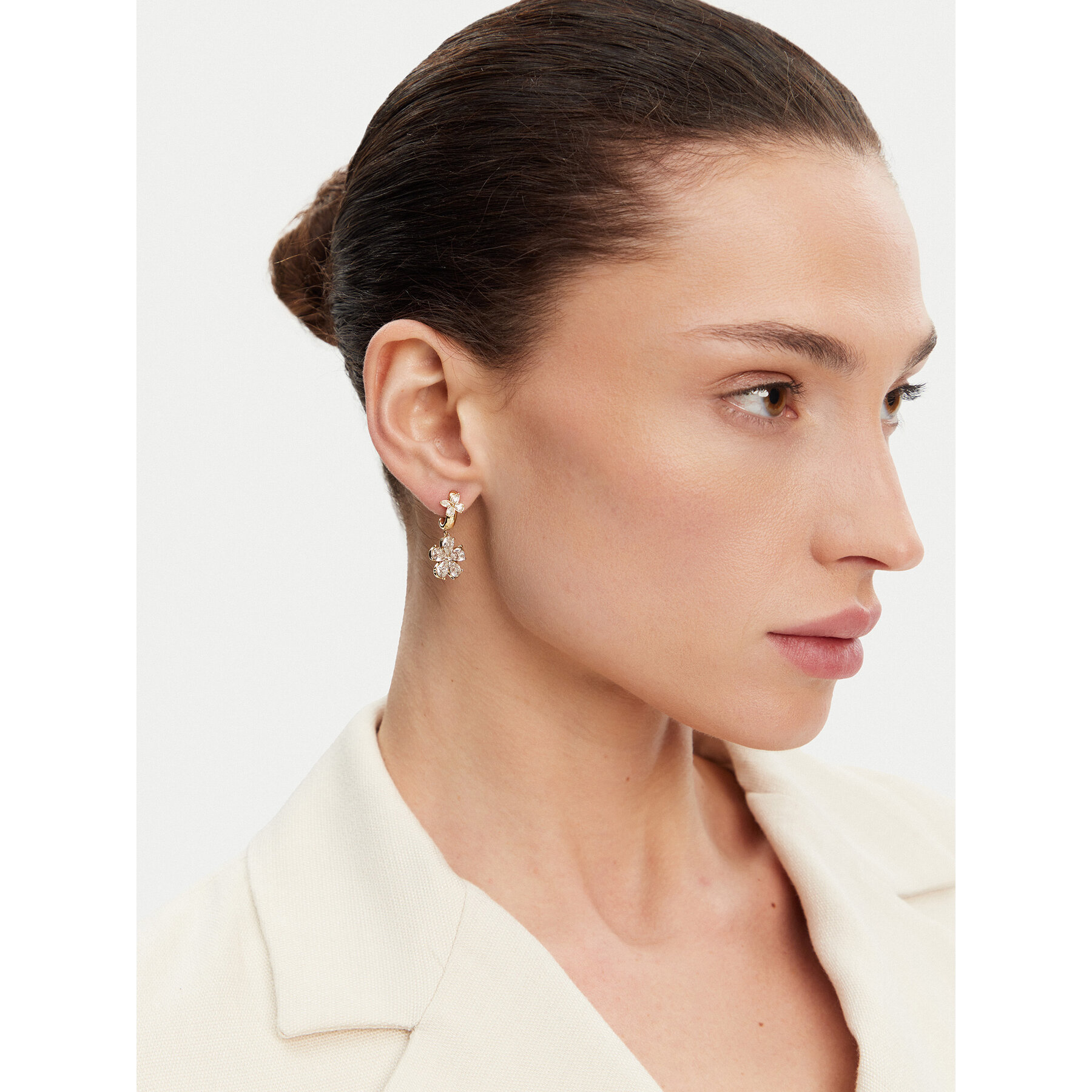 Náušnice Guess JUBE05 105JW Zlatá