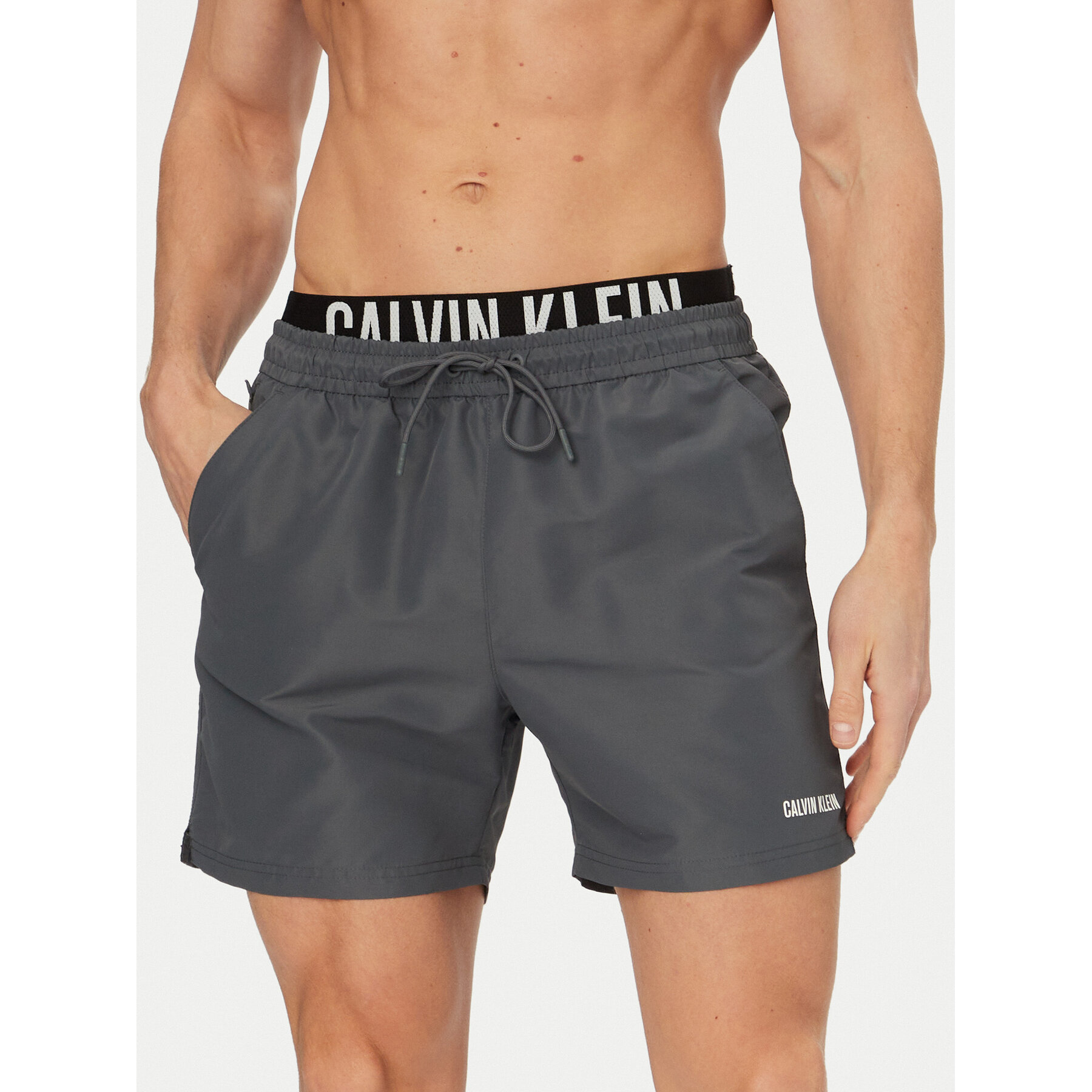 Calvin Klein Swimwear Badeshorts LV00N61015 Dunkelgrau Regular Fit