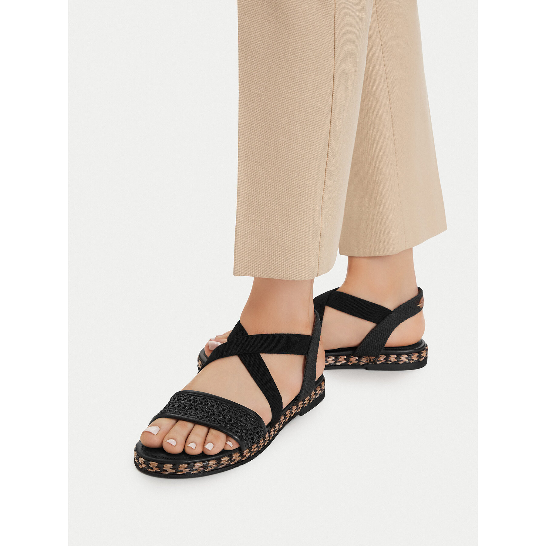 Sandale Tamaris 1-28110-44 Crna