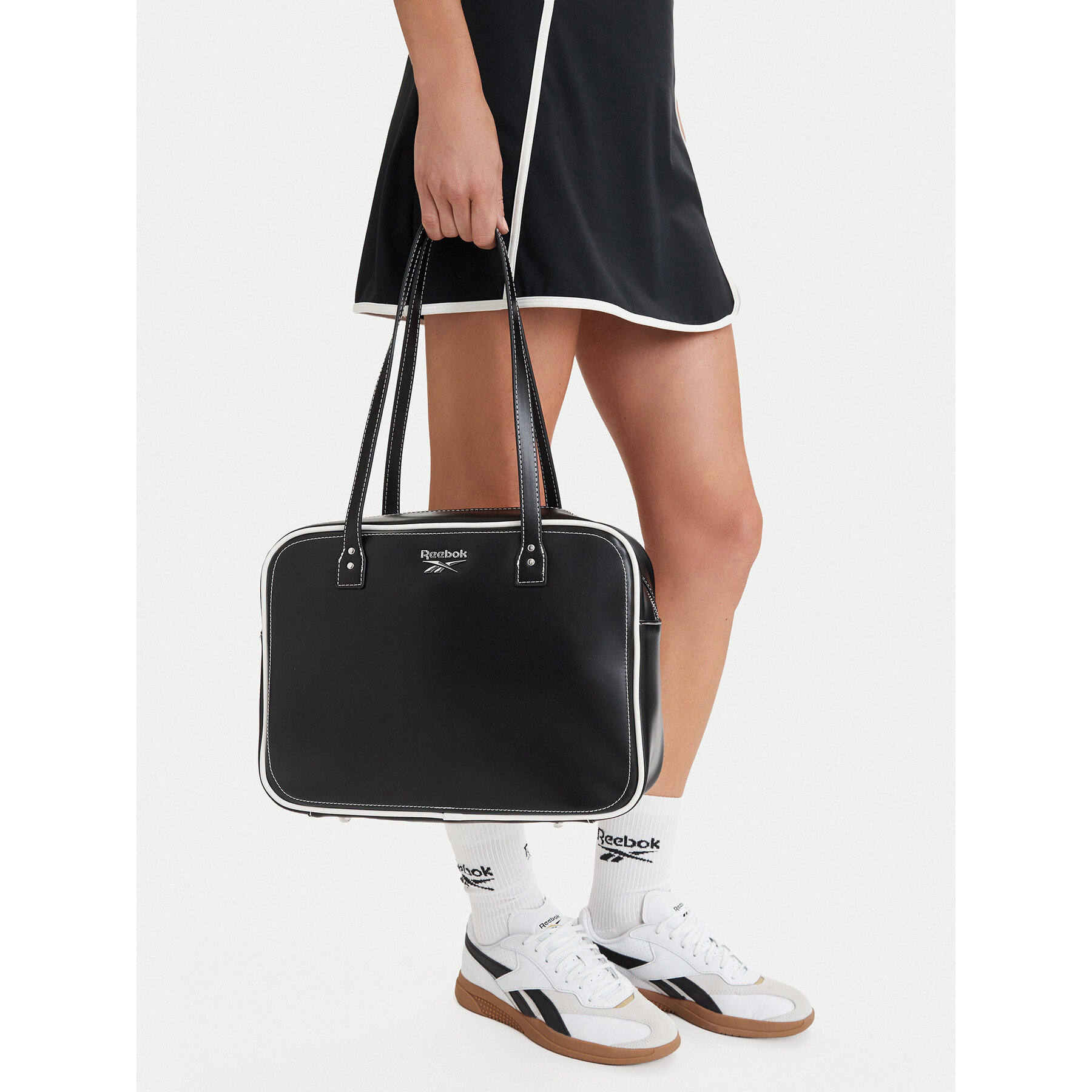 Дамска чанта Reebok CWBEO-RBK-L-005-10 Черен