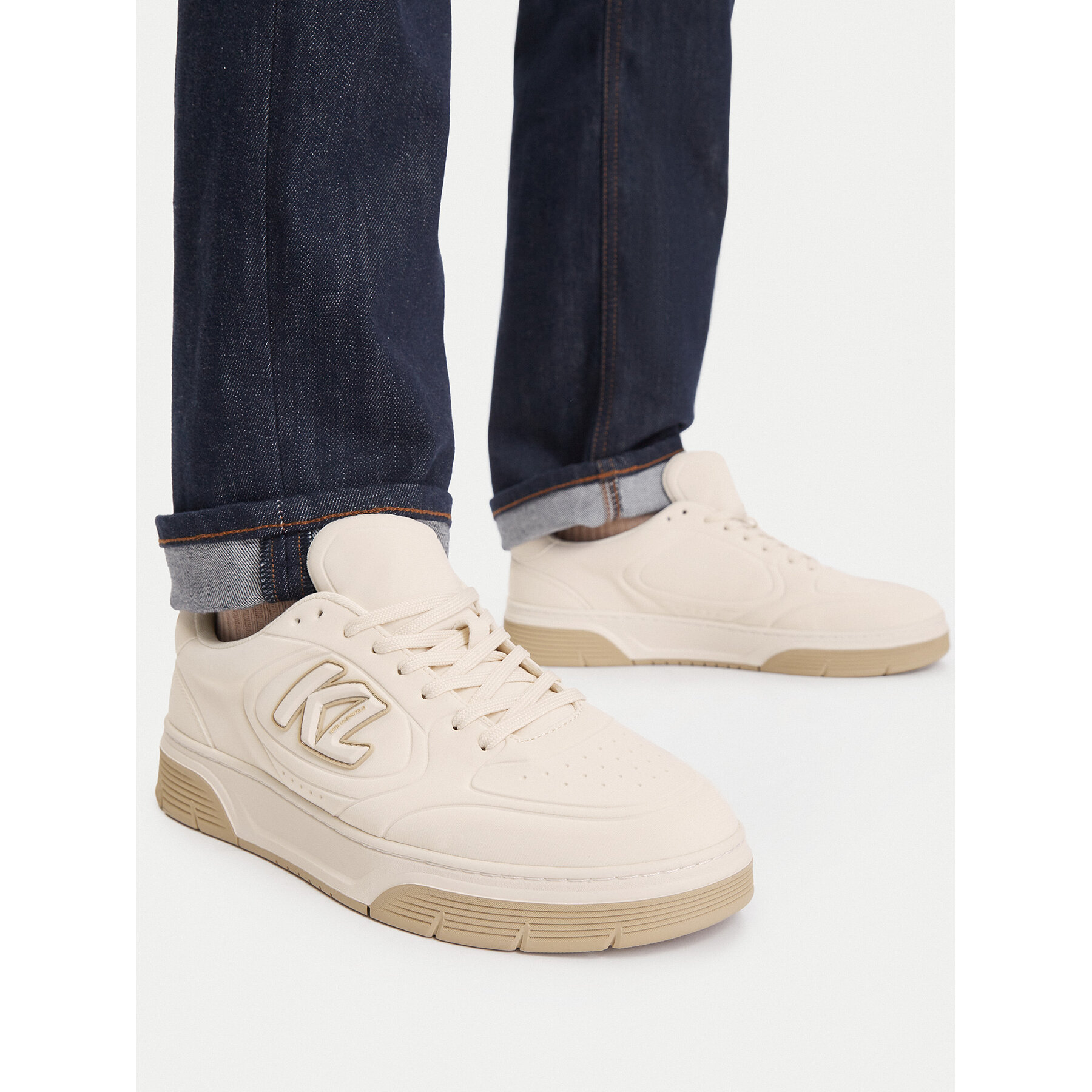 Sneakersy KARL LAGERFELD Kourtney KL53016 Écru
