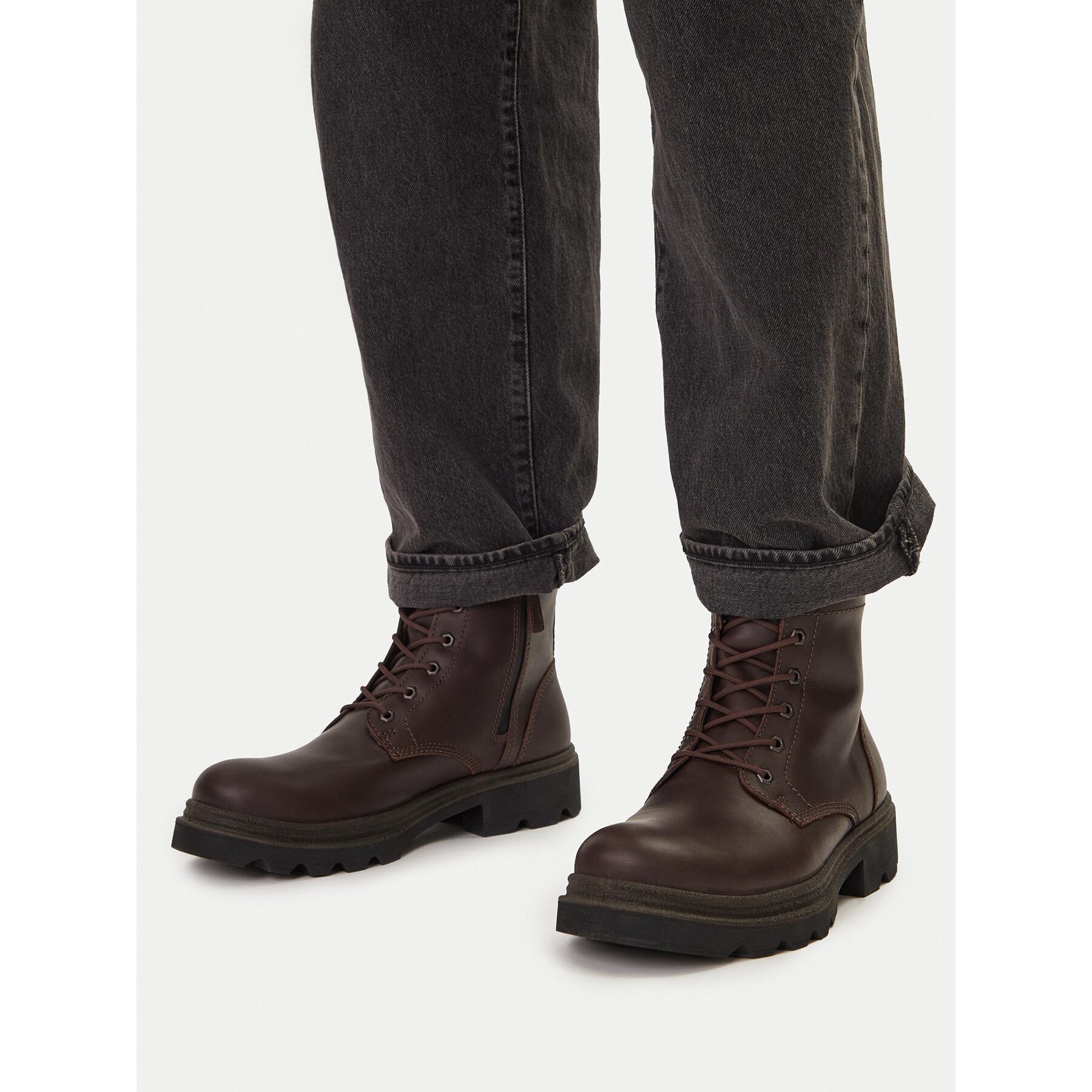 Outdoorová obuv ECCO Grainer M 21472401072 Hnedá