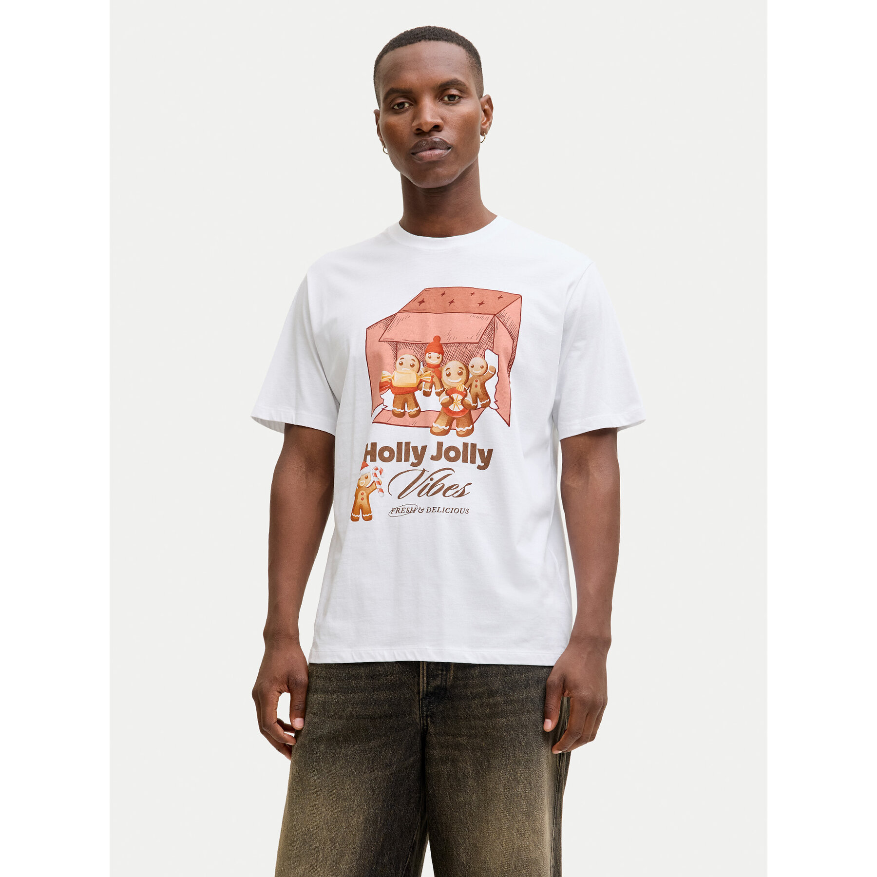 Jack & Jones Majica Holiday Cartoon 12287550 Bela Relaxed Fit