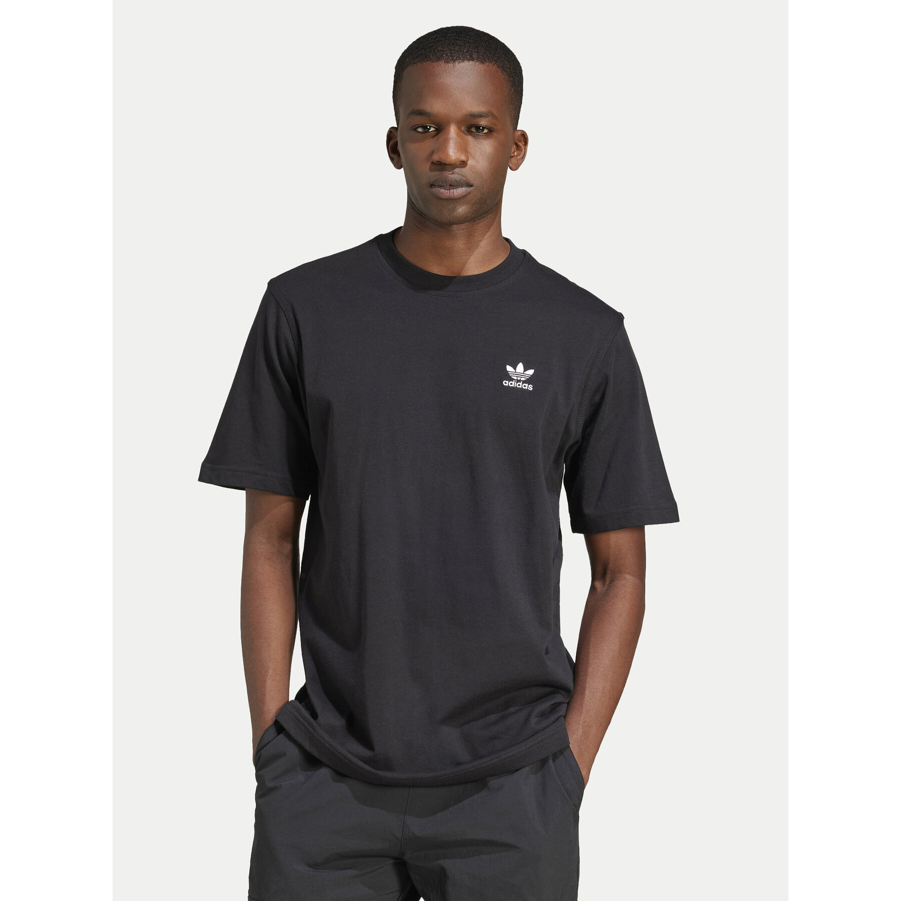 adidas T-Shirt Trefoil Essentials JI8545 Μαύρο Regular Fit