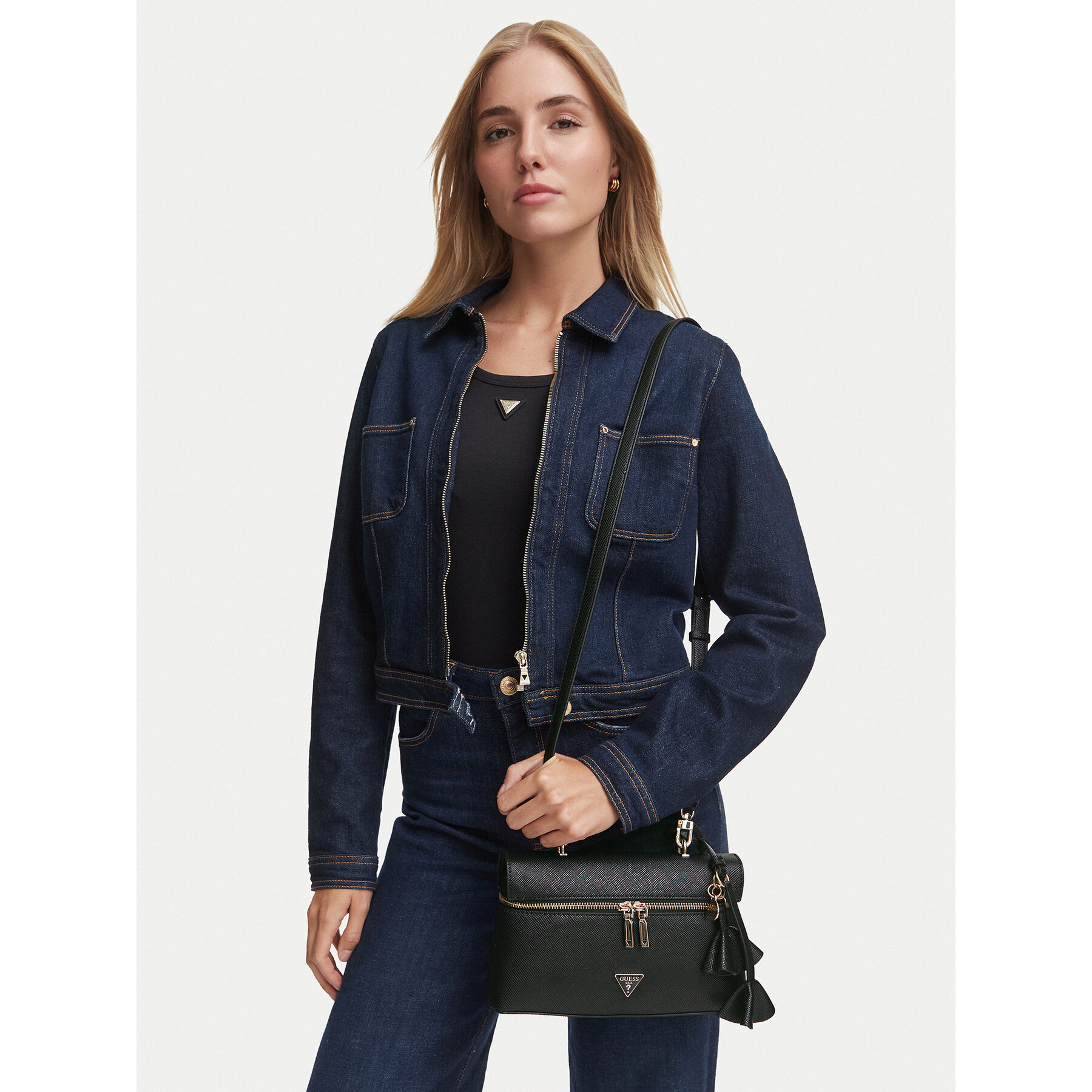 Дамска чанта Guess Danielle Mini HWZG22 27770 Черен