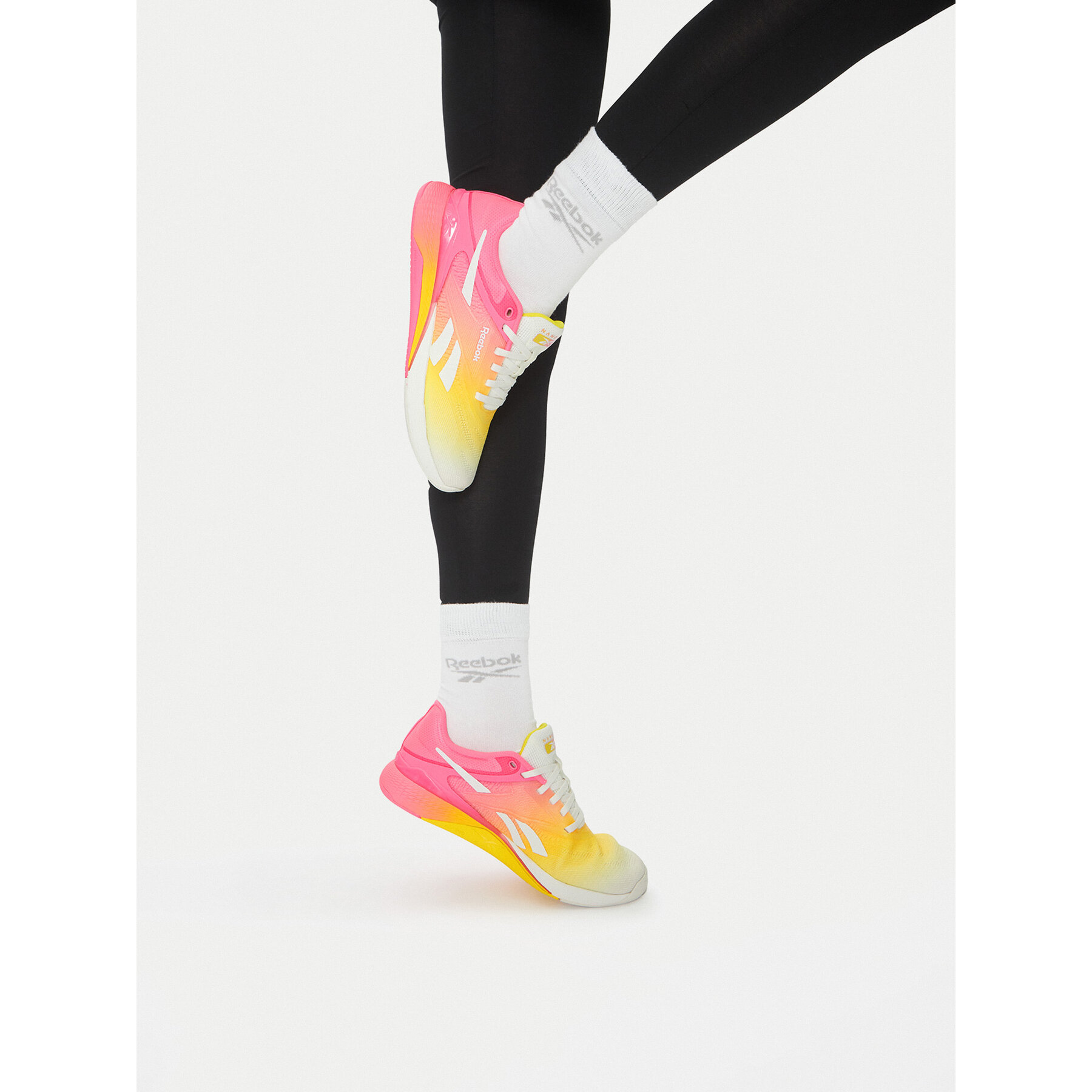 Topánky do posilňovne Reebok NANO X5 100209375 Farebná