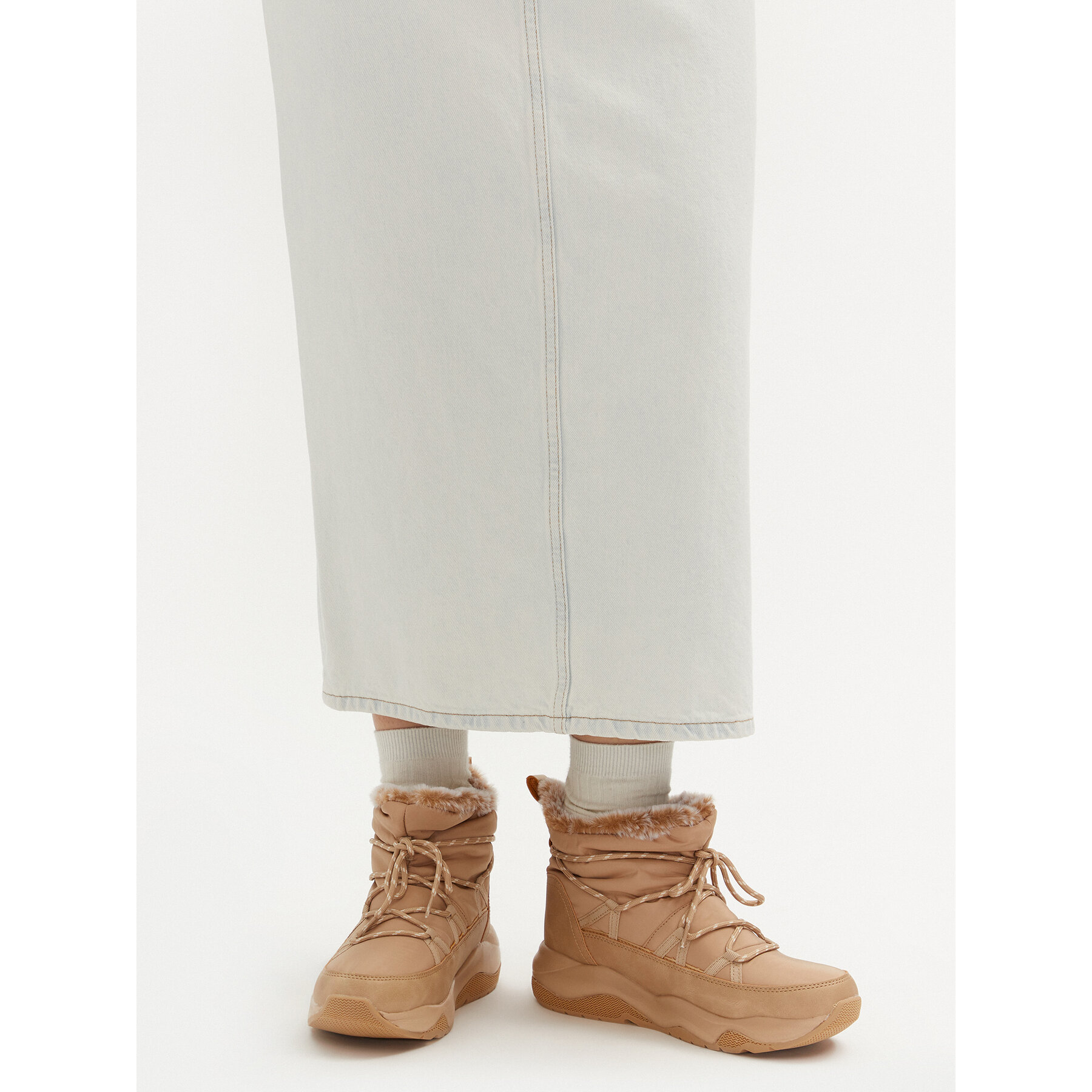 Ghete Lee Cooper LCJ-24-03-3062LA Bej
