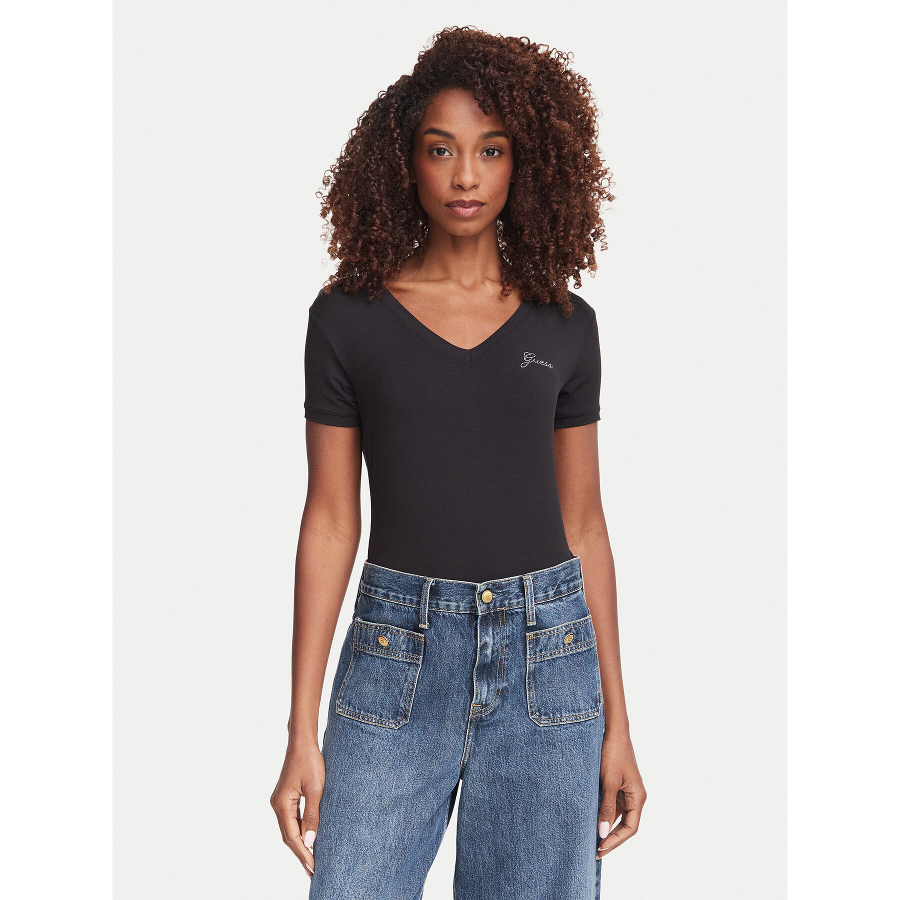 Guess T-Shirt W6YI13 K3853 Schwarz Regular Fit