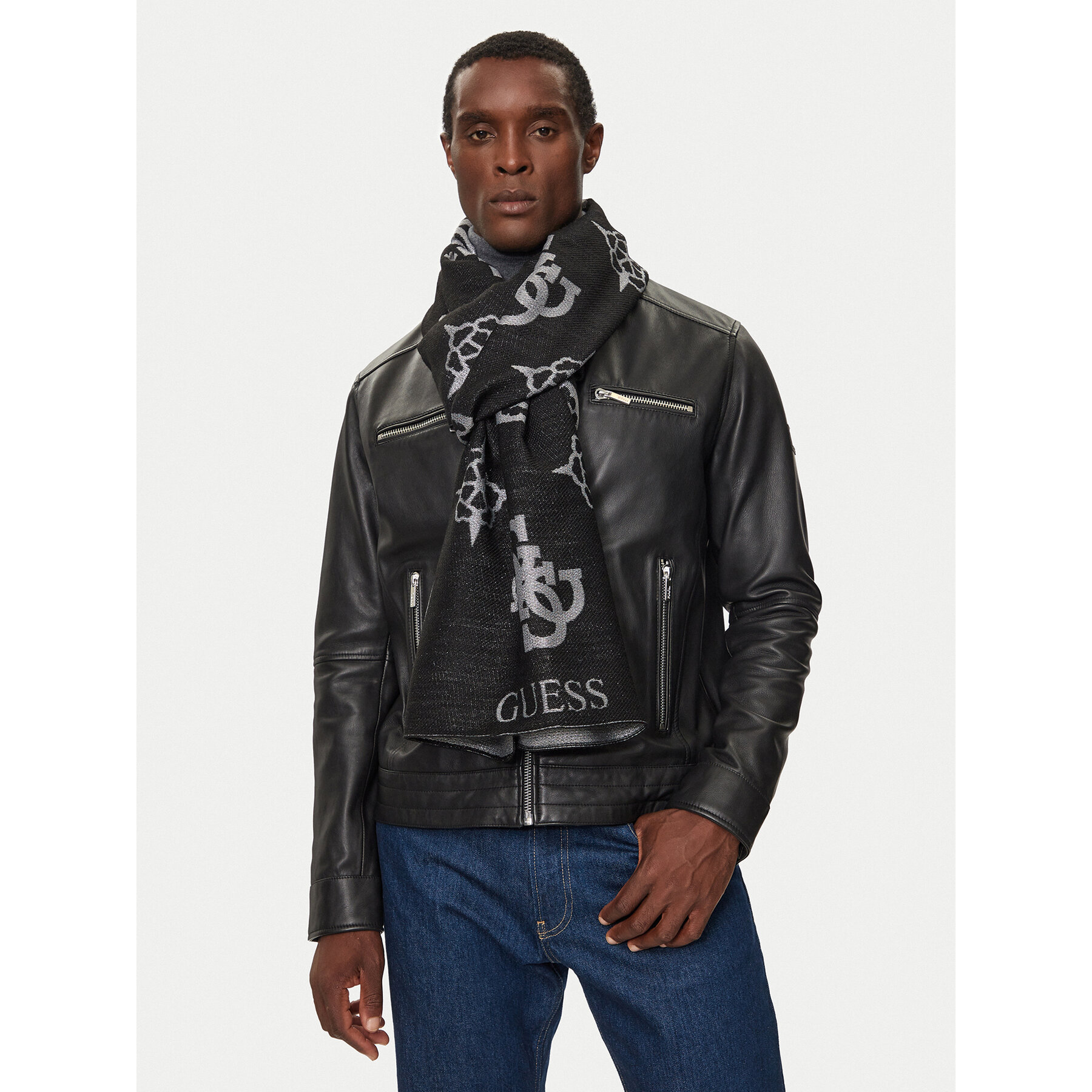 Šál Guess AW5190 POL03 Čierna