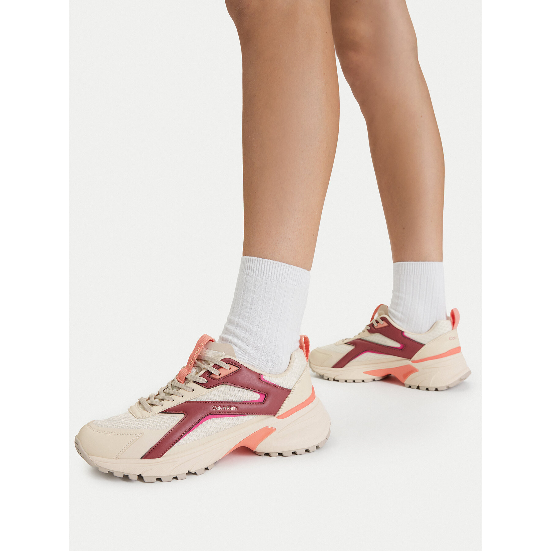 Tenisice Calvin Klein Hike Run Ckstripe Mesh HW0HW03002 Svijetlo bež