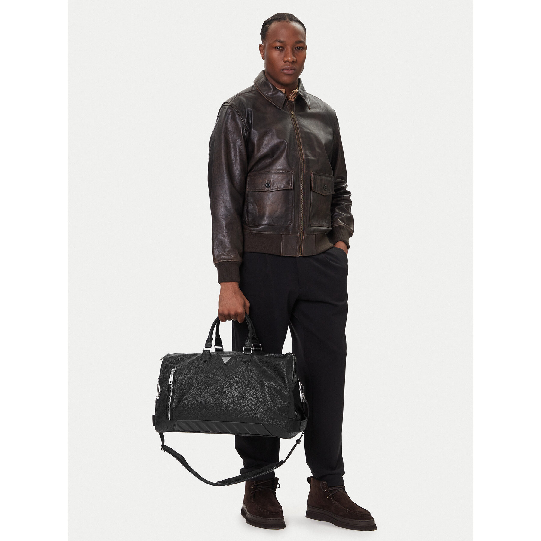 Τσάντα Σαββατοκύριακου Guess TMTOLG P5434 Μαύρο