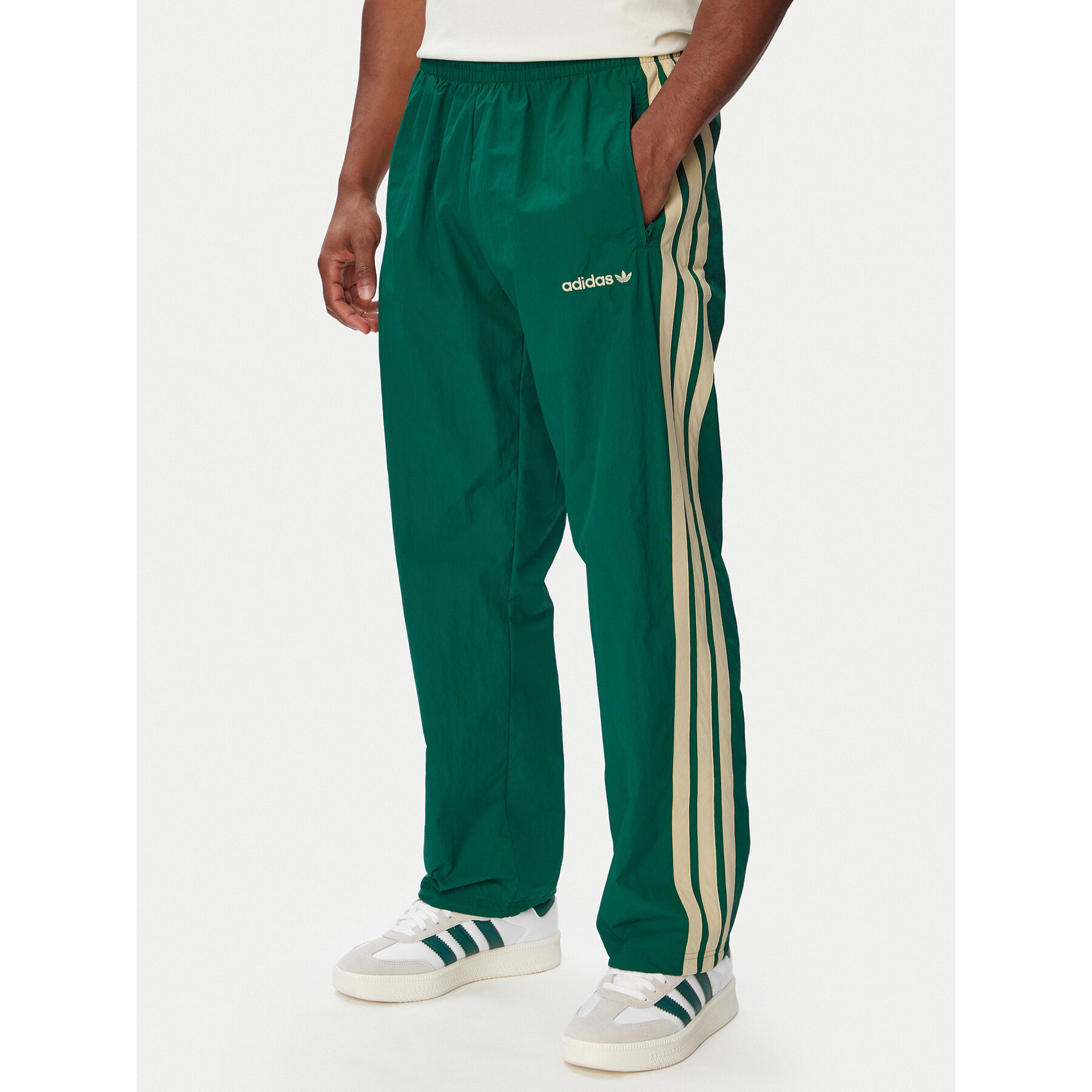 adidas Jogginghose Cutline Track KW8022 Grün Regular Fit