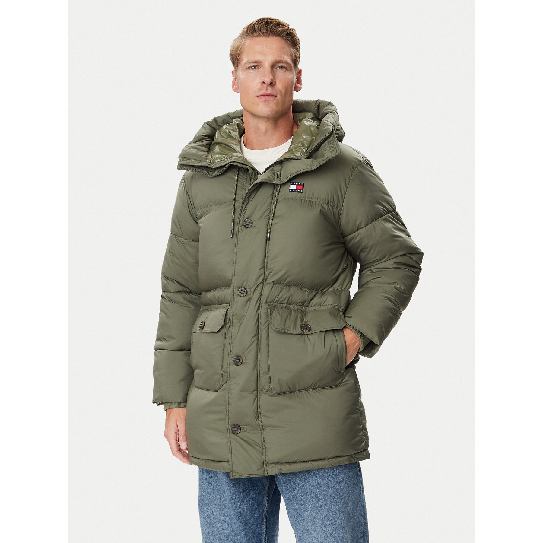 Tommy Jeans Winterjacke DM0DM23730 Grün Relaxed Fit