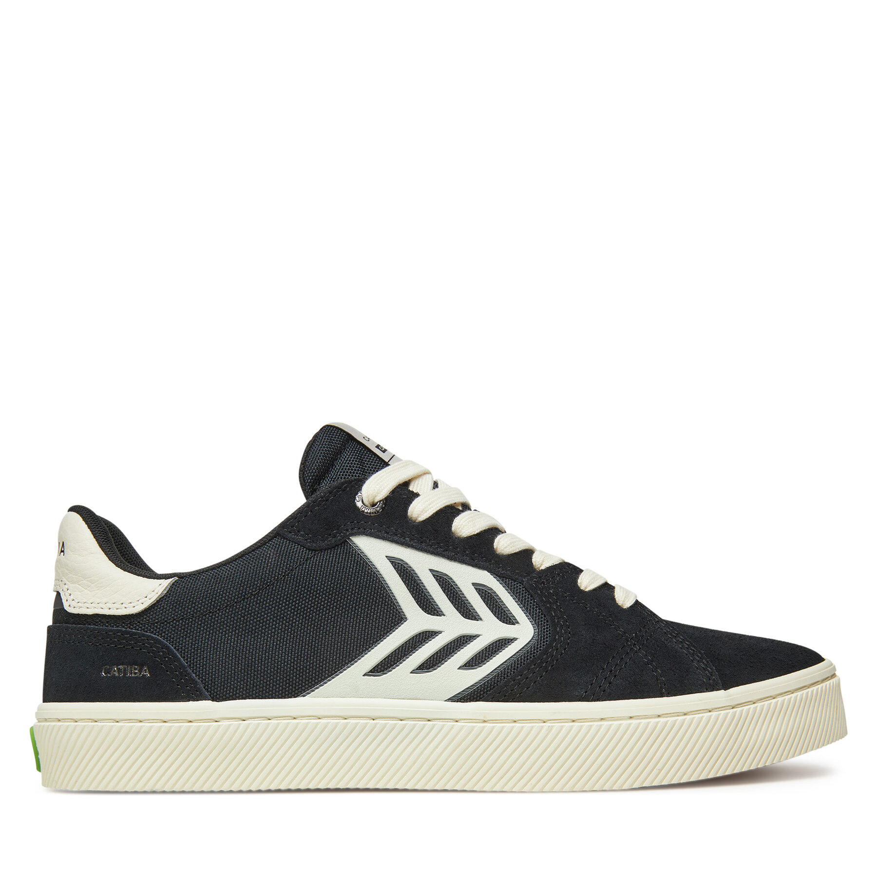 Sneakersy Cariuma Catiba 482809B06M110 Čierna