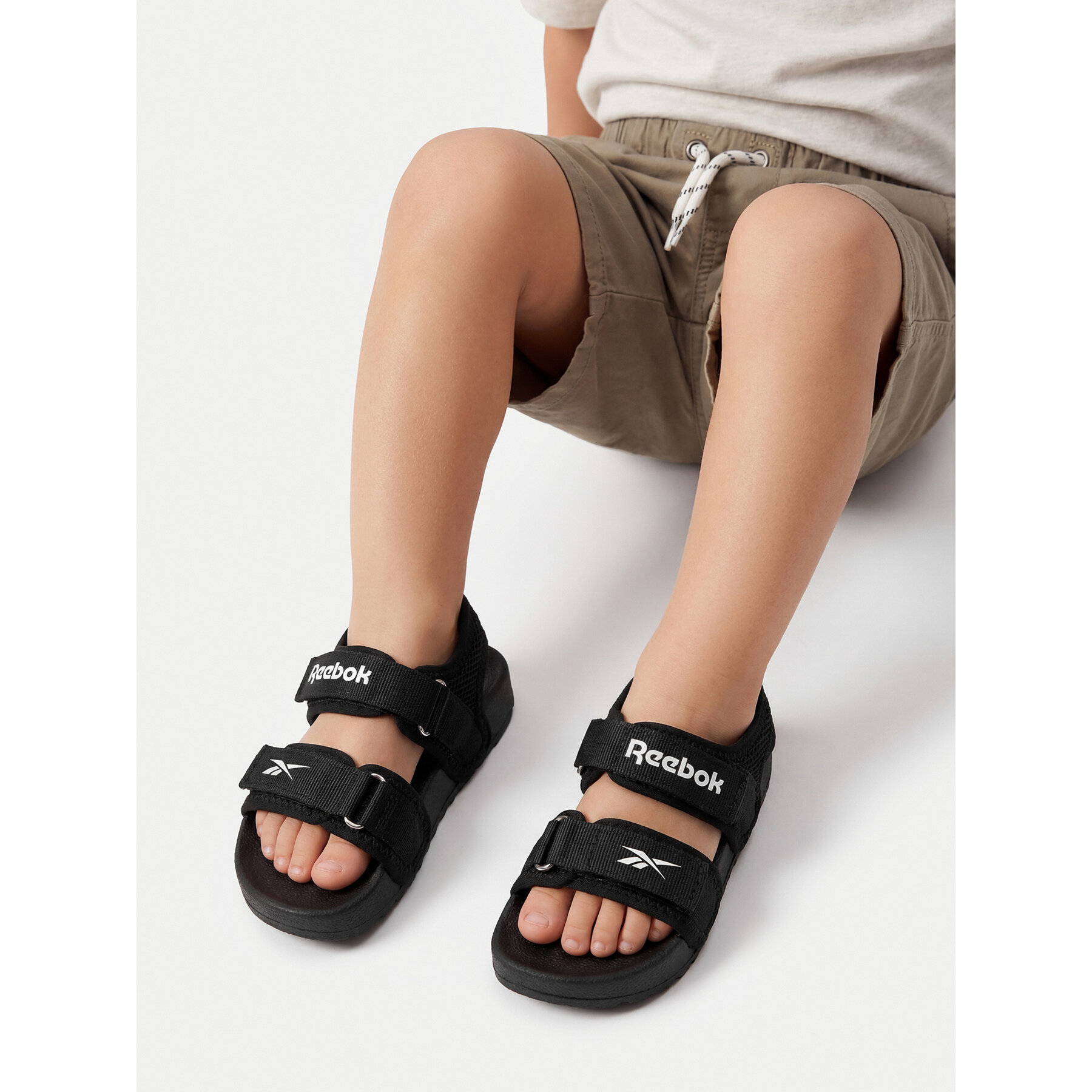 Sandali Reebok CEOWB-CP50-26023(III) Črna