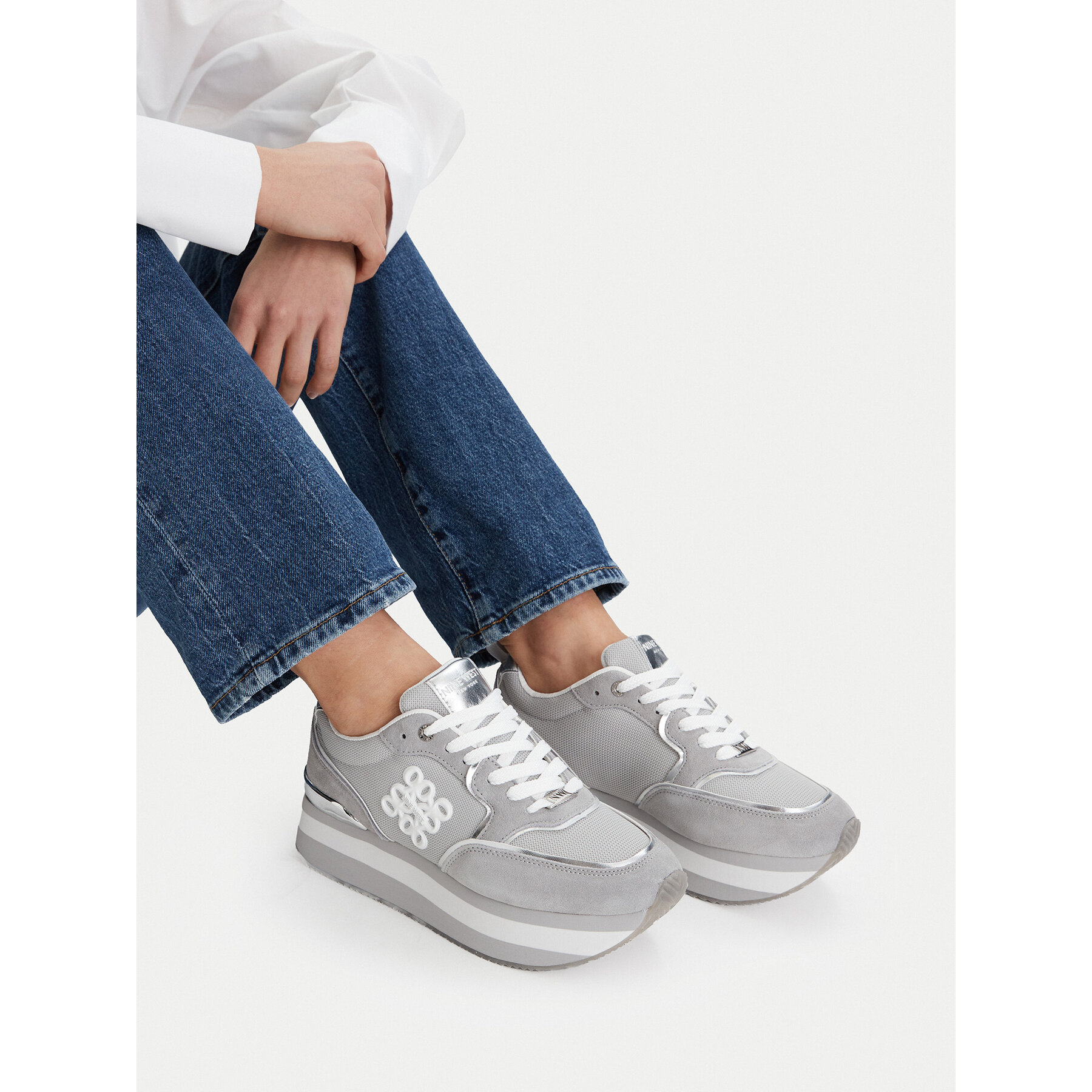 Tenisice Nine West SS25-3C093 Srebrna