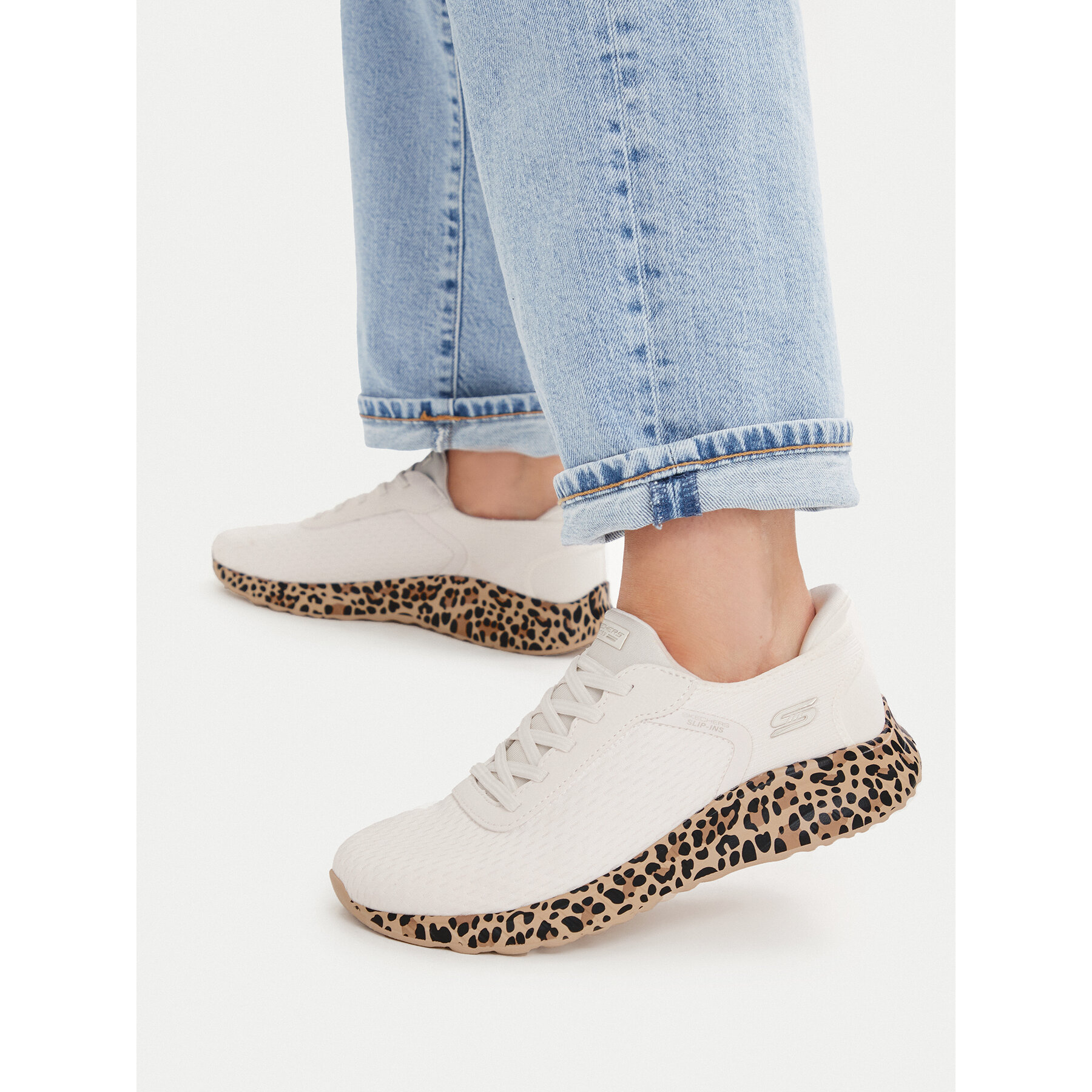 Tenisice Skechers BOBS Sport Squad Chaos - Daily Prowl 117246/WHT Bijela