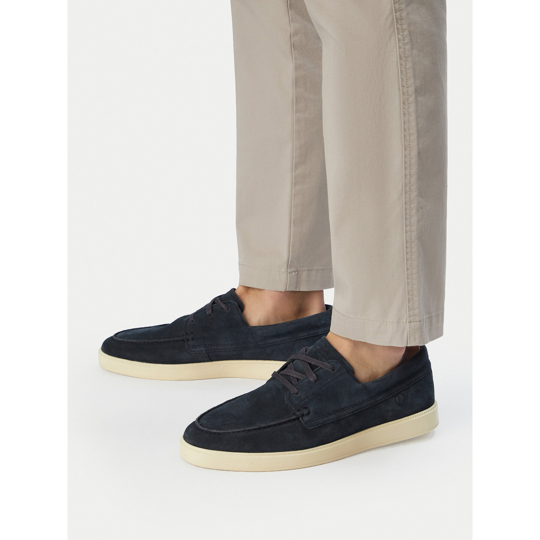 Nizki čevlji Clarks Lockford Boat 26186188 Mornarsko modra