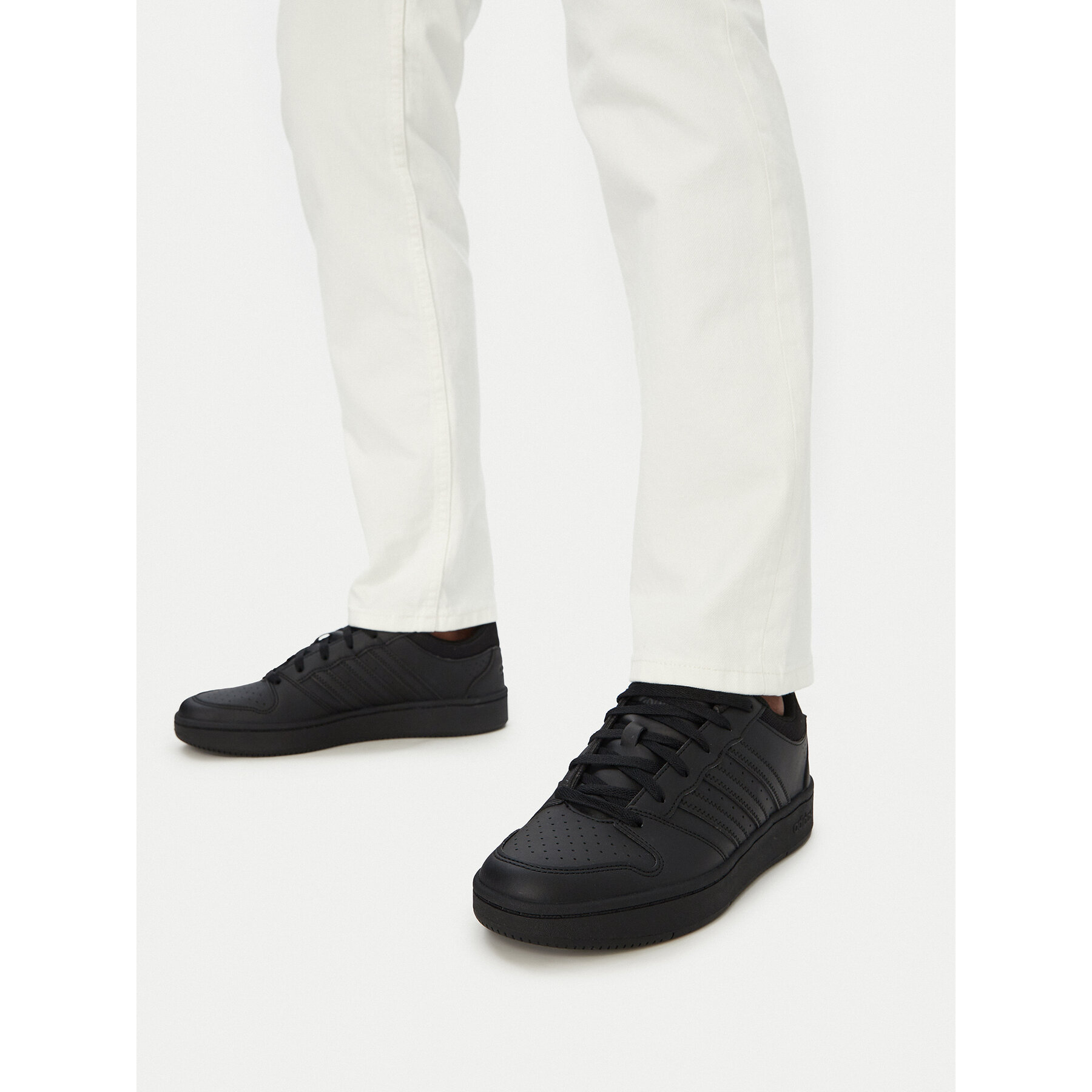 Superge adidas Hoops Classic KI1047 Črna