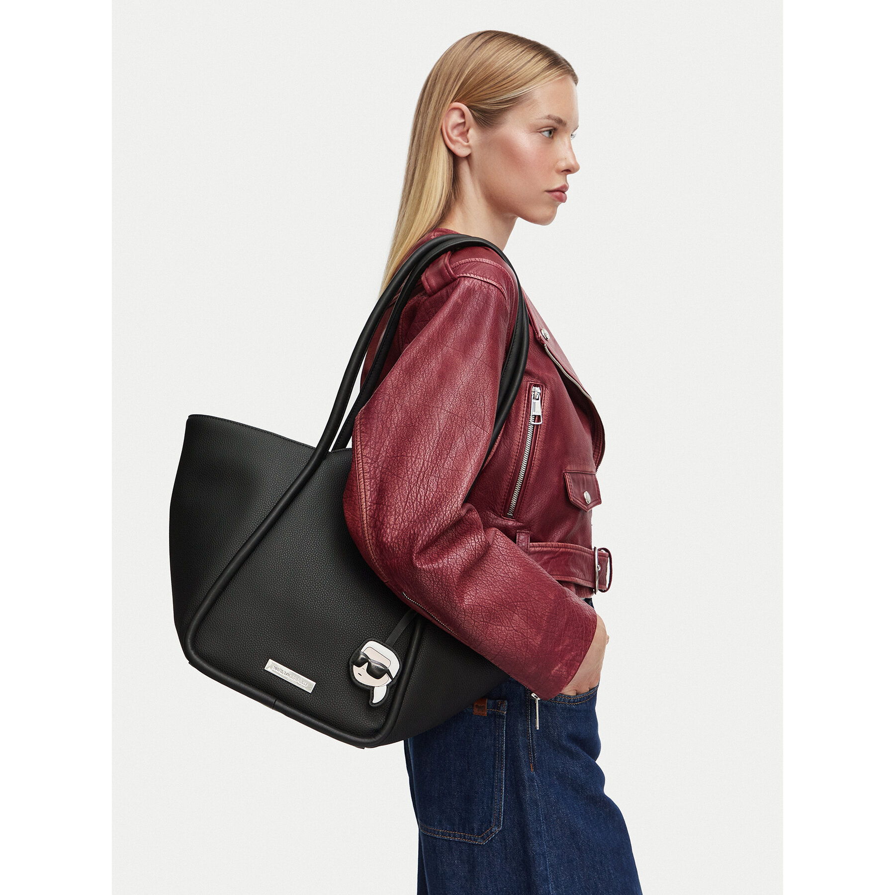 Torbica KARL LAGERFELD B3W30116 Crna