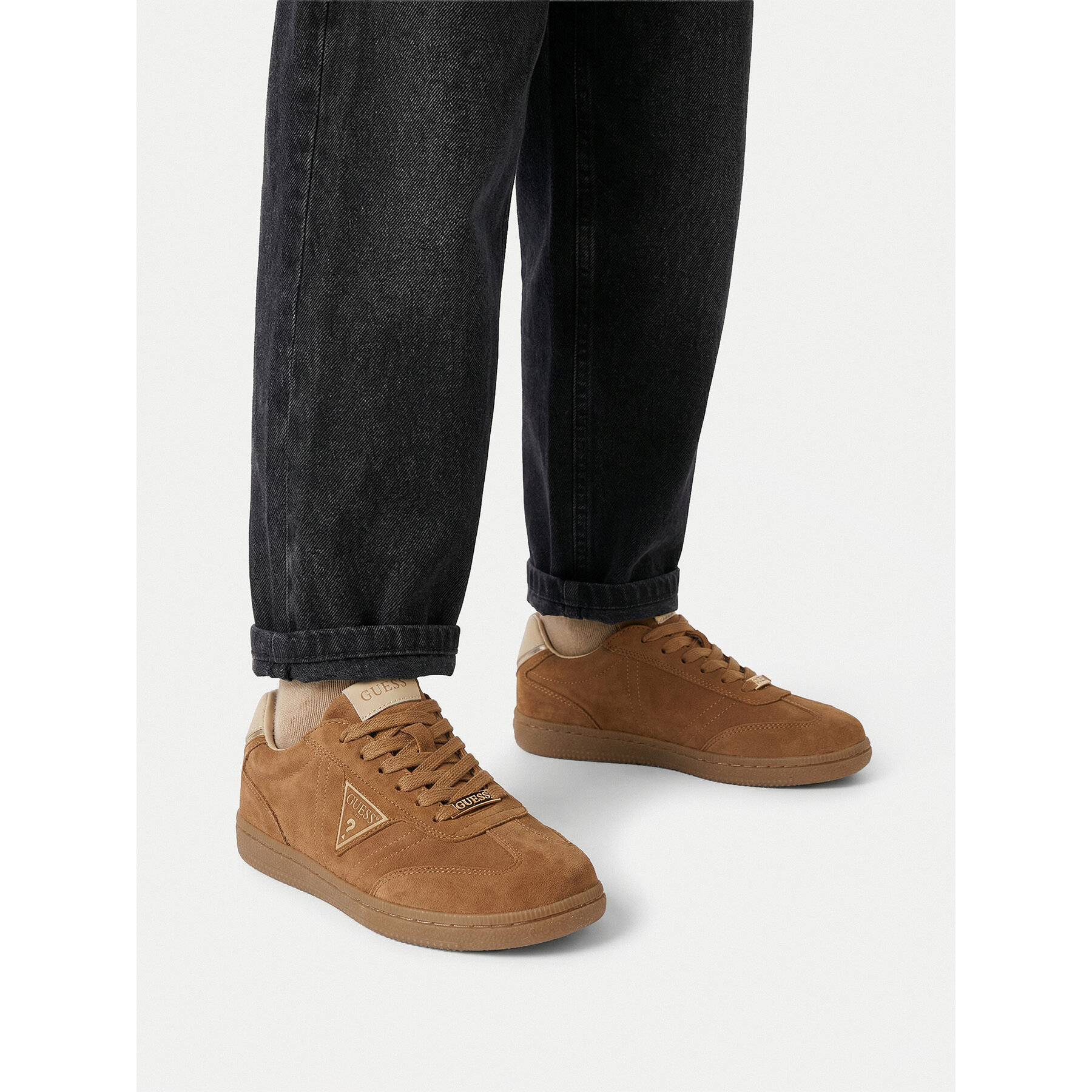 Сникърси Guess CEO-BI12-3210-02(CH) Кафяв