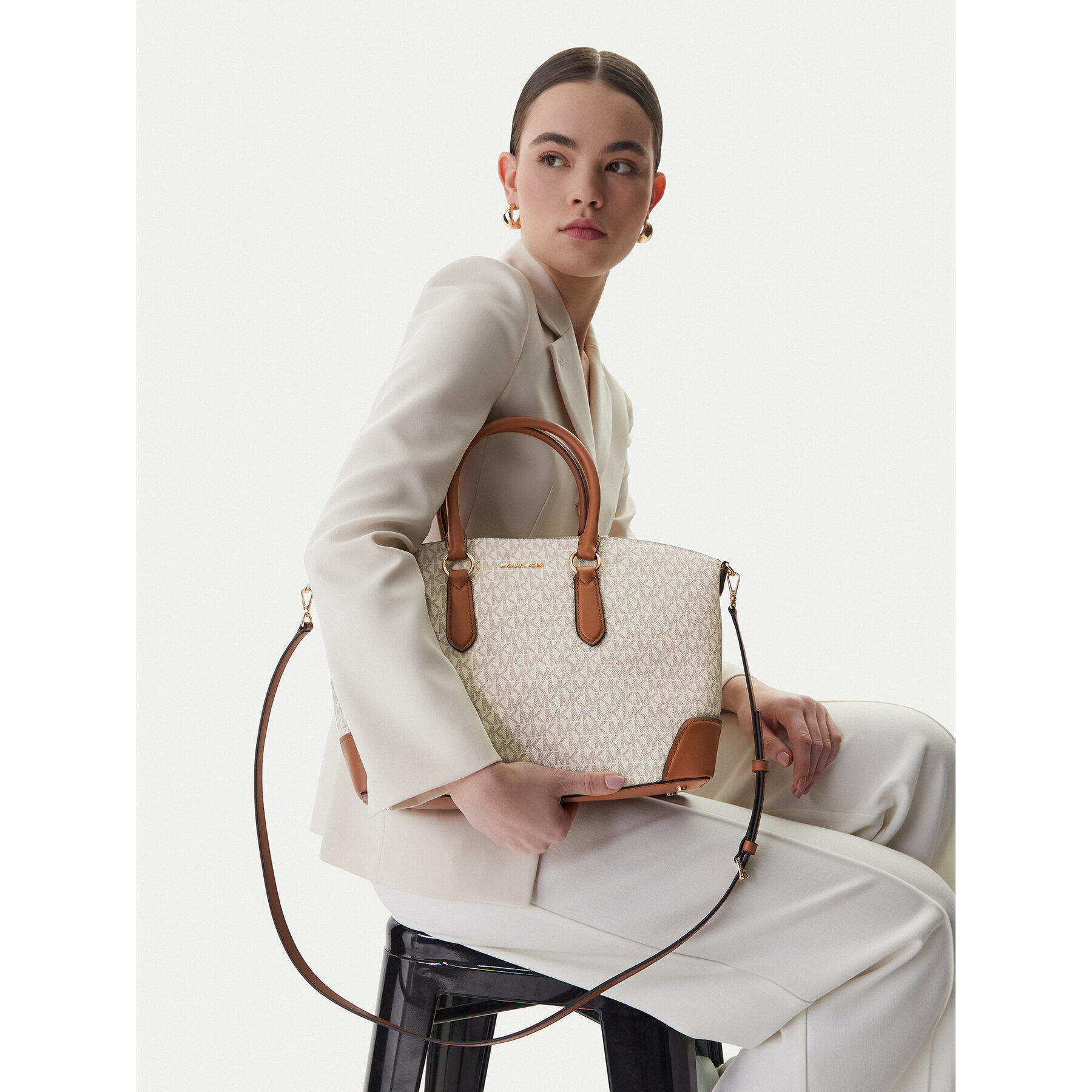 Ročna torba MICHAEL Michael Kors 30R6G1WS7B Kremna