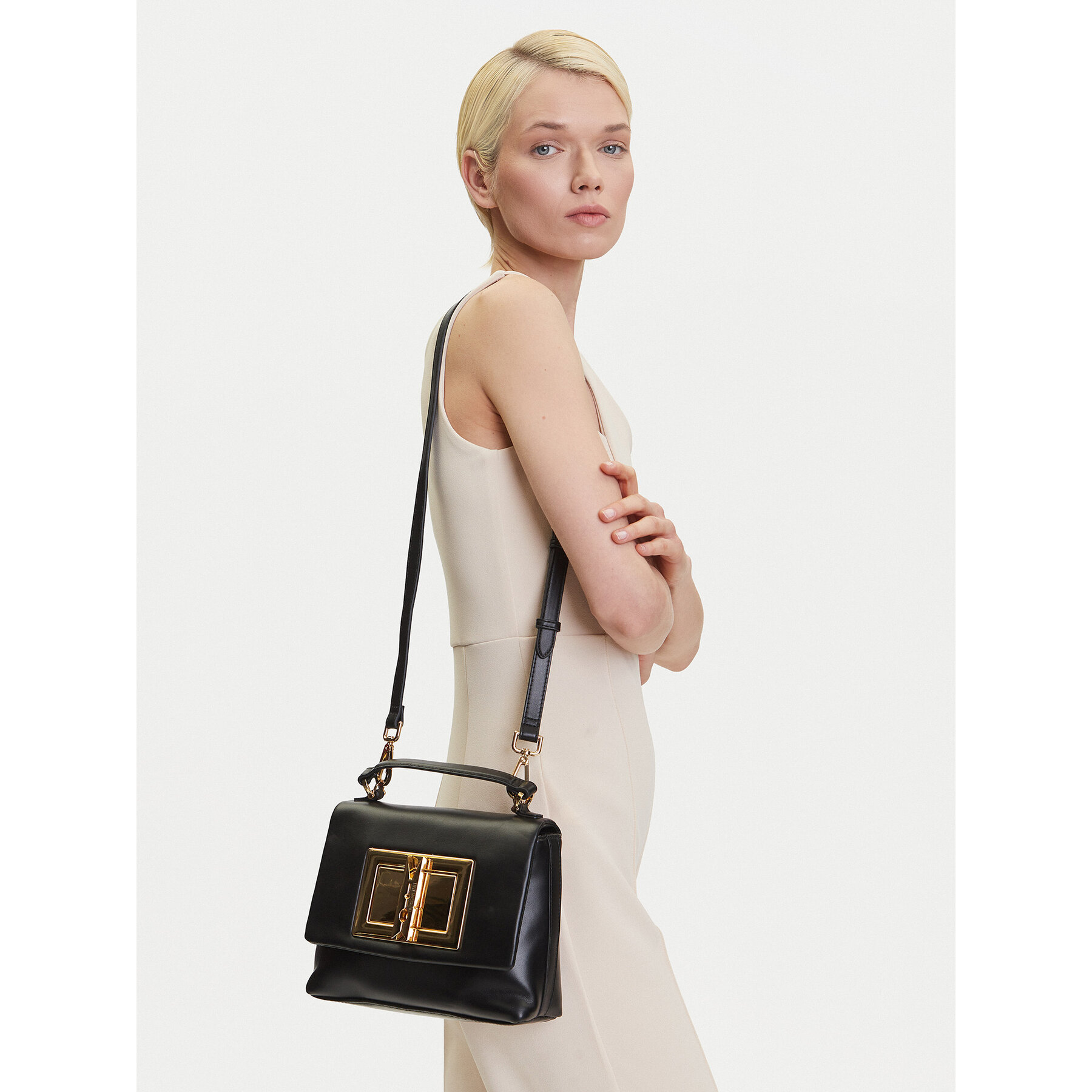 Táska LOVE MOSCHINO JC4161PP1MLM0000 Fekete