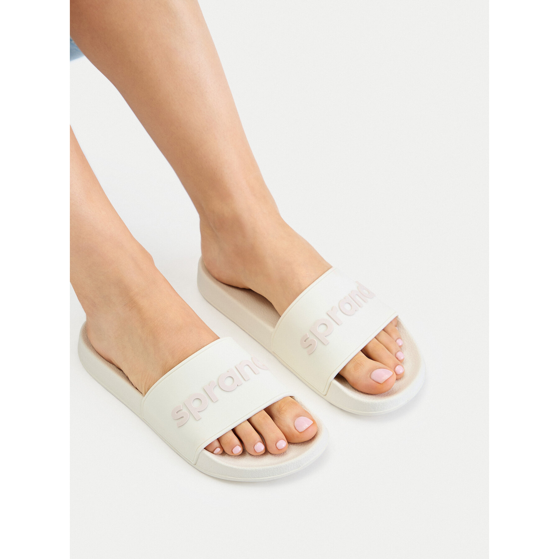 Šľapky Sprandi CEO-WO-865695 Biela