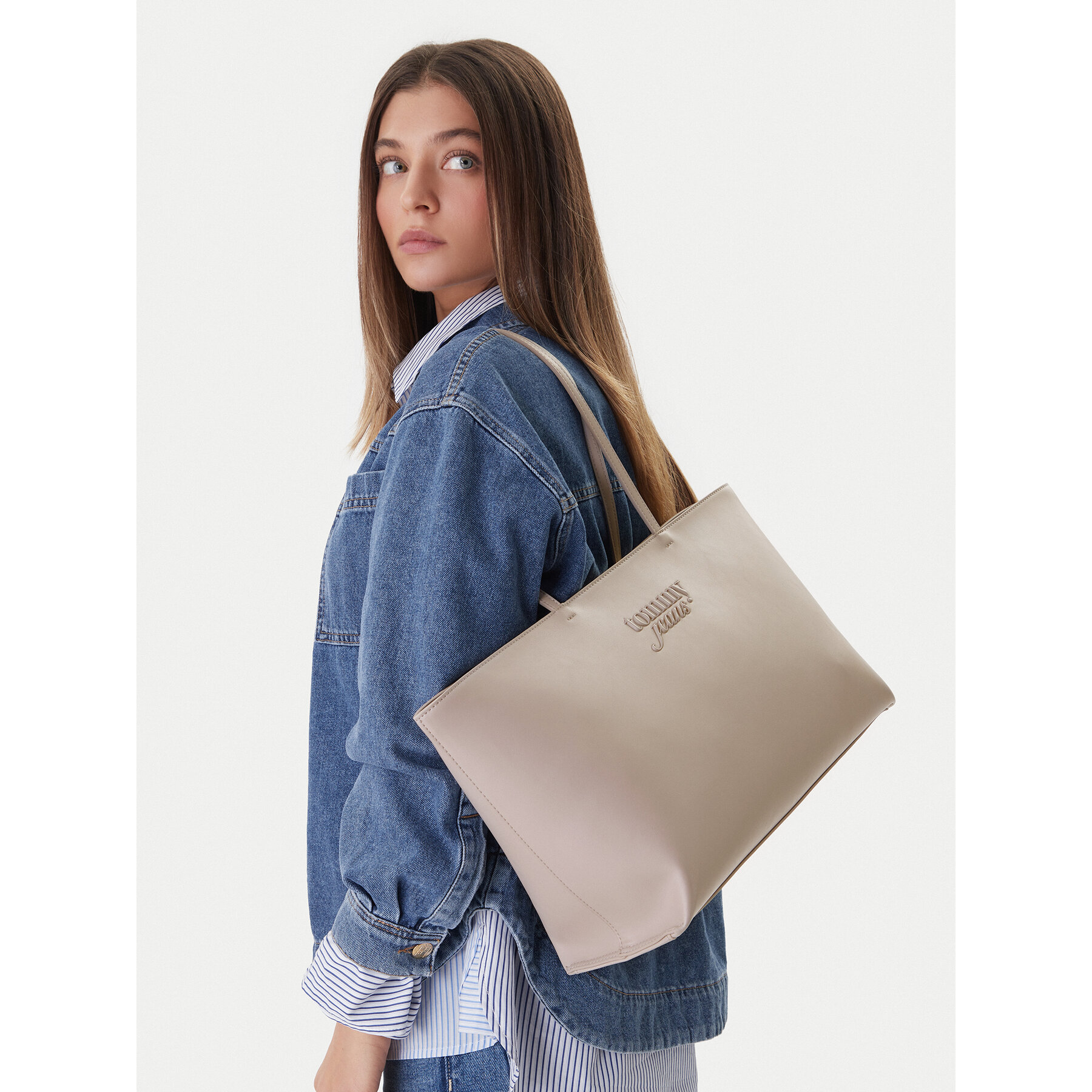 Geantă Tommy Jeans Tjw Must Tote AW0AW18455 Bej
