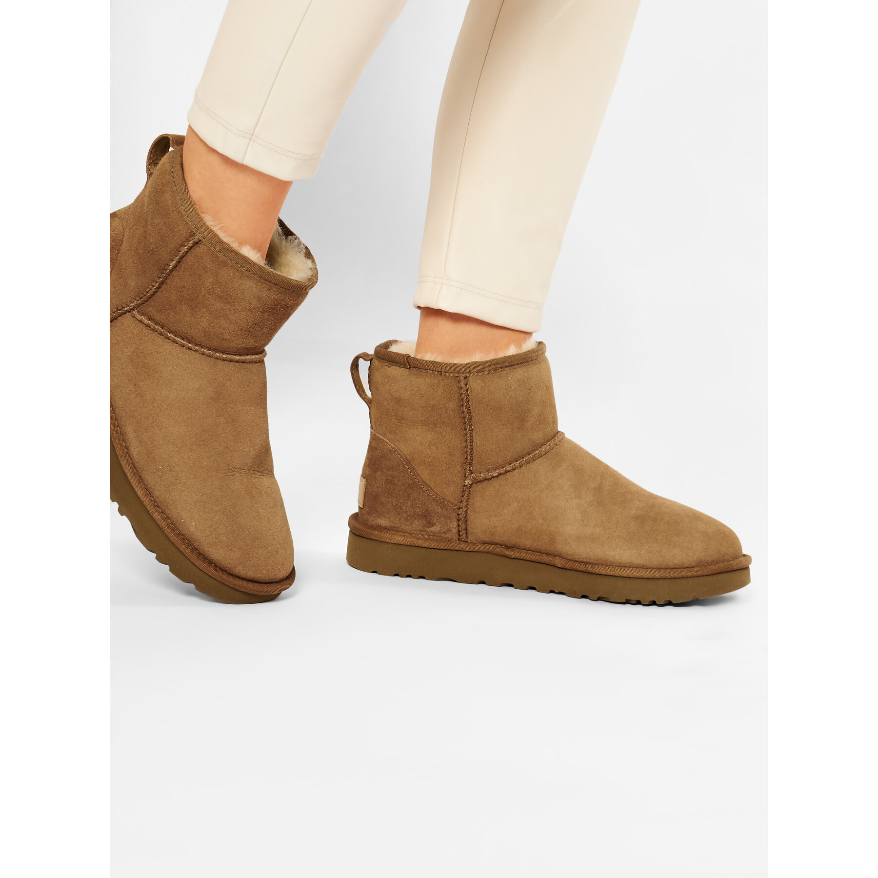 Snehule Ugg W Classic Mini II 1016222 Hnedá