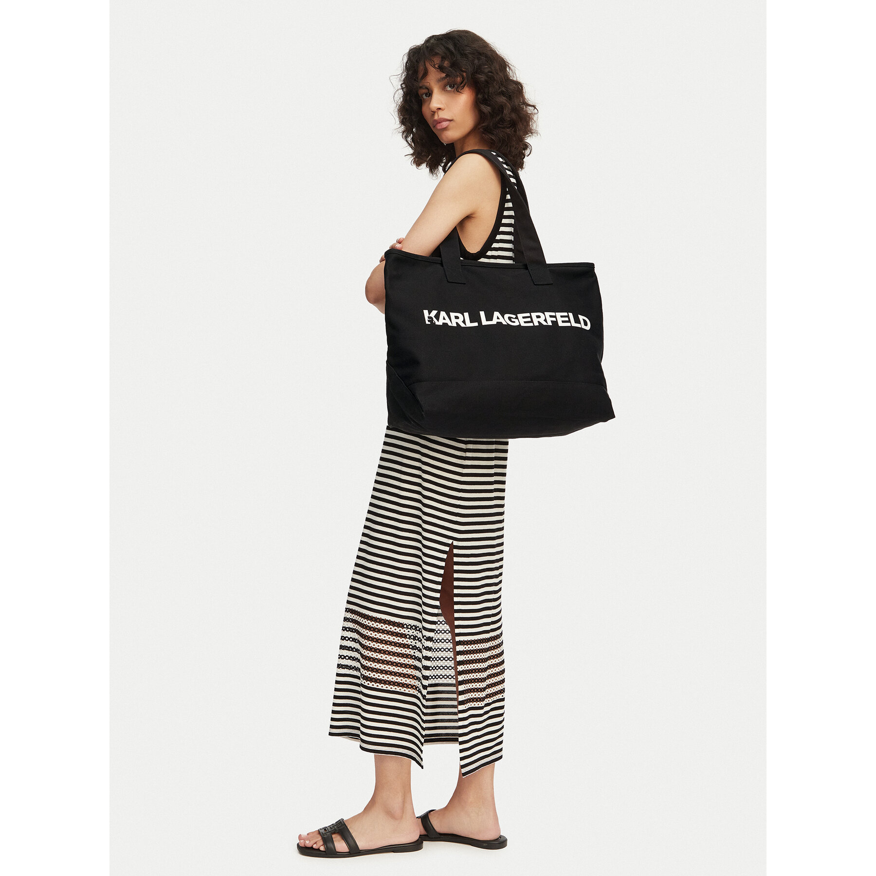 Дамска чанта KARL LAGERFELD B2W50099 Черен