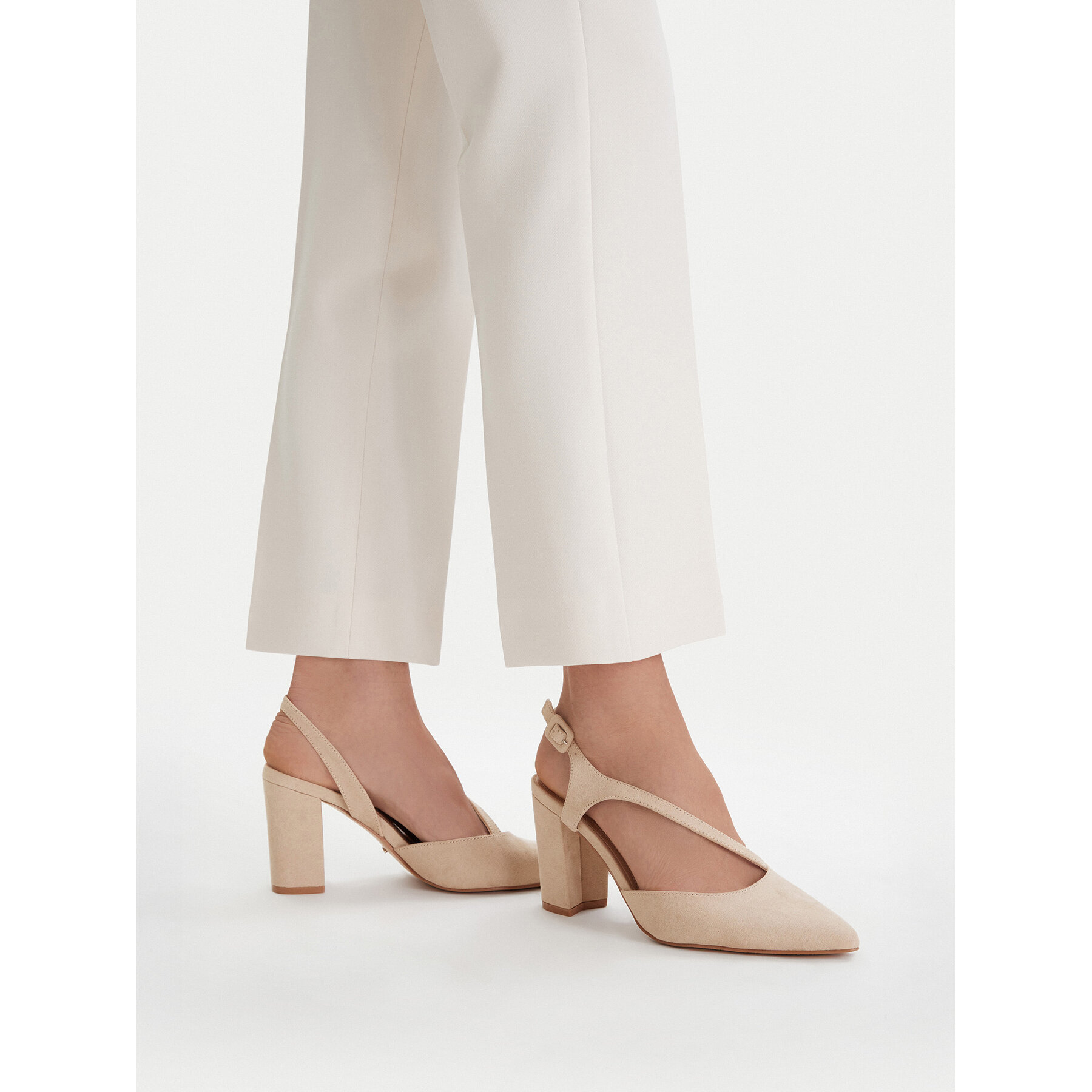 Pantofi pumps DeeZee CEO-CD25-052-1 Bej