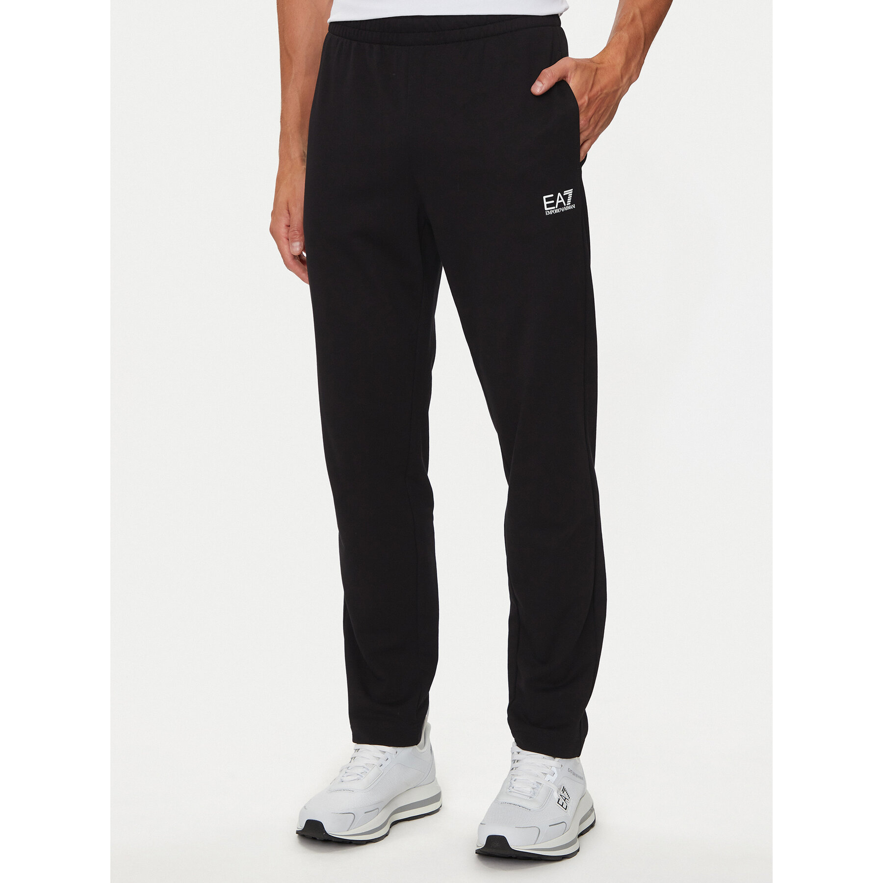 EA7 Emporio Armani Jogginghose 8NPP65 PJVRZ 1200 Schwarz Regular Fit