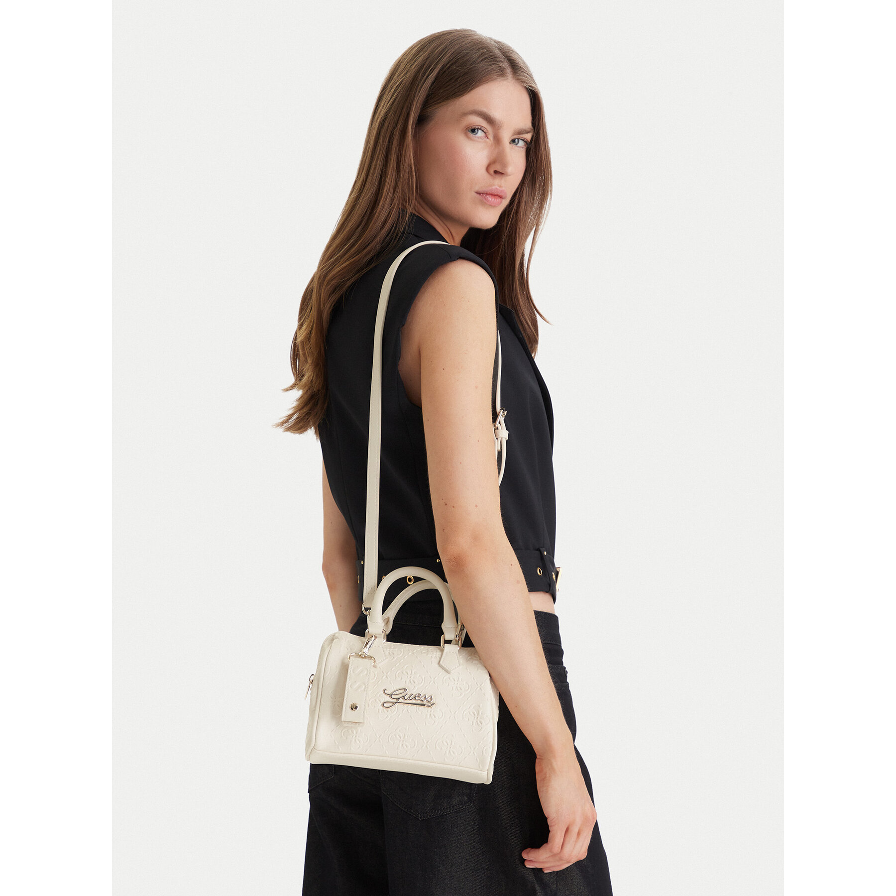 Дамска чанта Guess J6RZ14 WGT10 Екрю