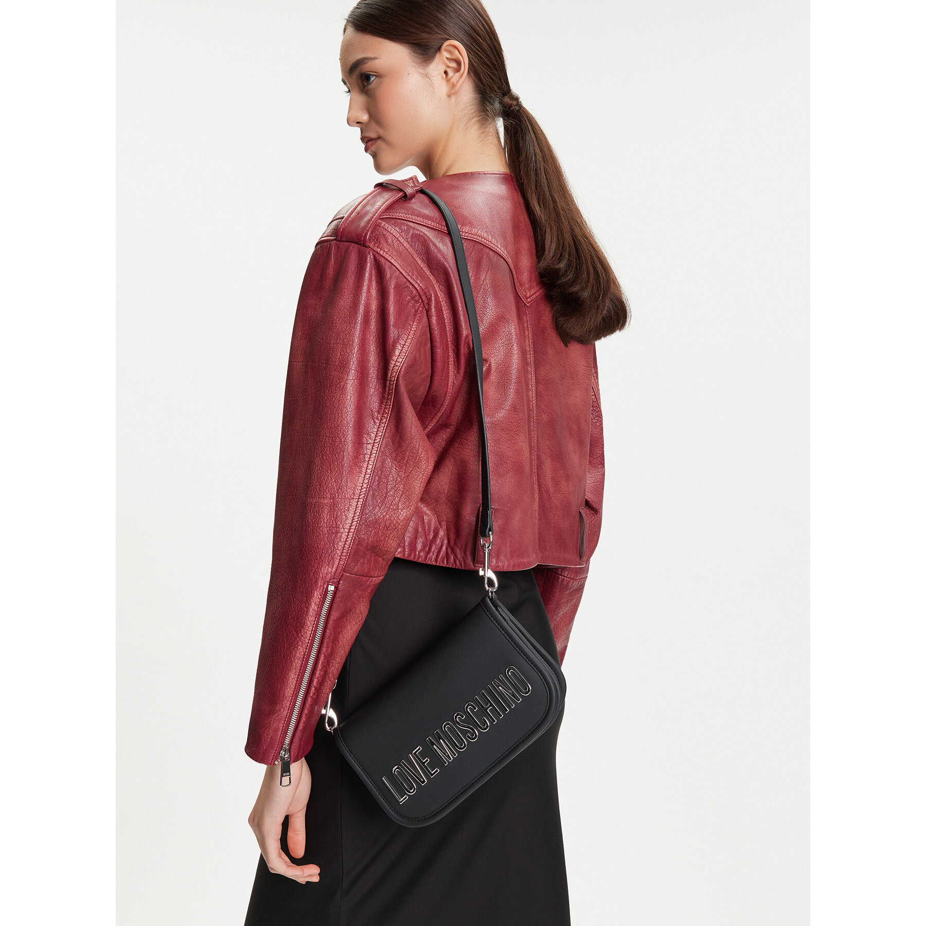 Ročna torba LOVE MOSCHINO JC4028PP1NKD000B Črna