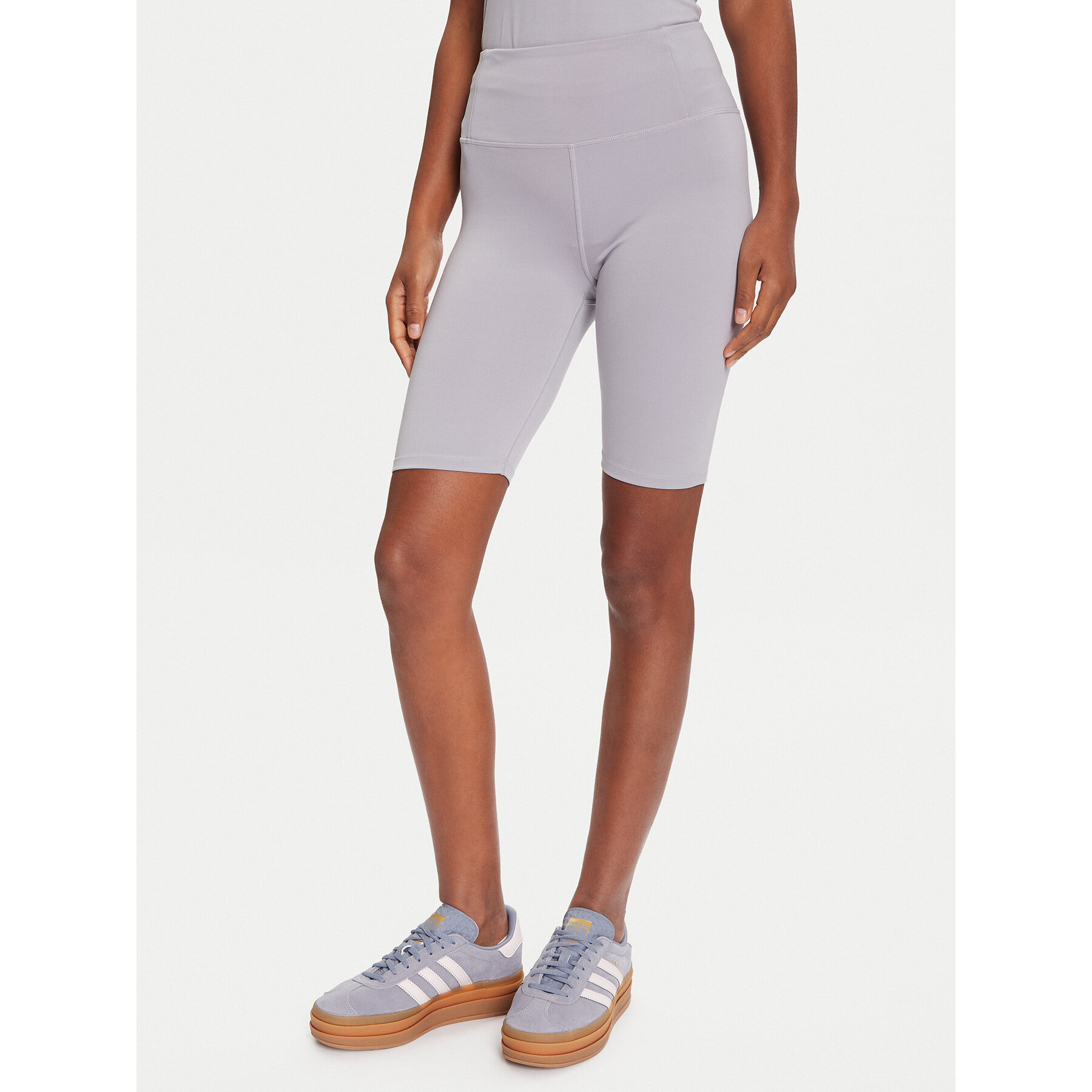 Girlfriend Collective Sportshorts Float 4023 Violett Slim Fit