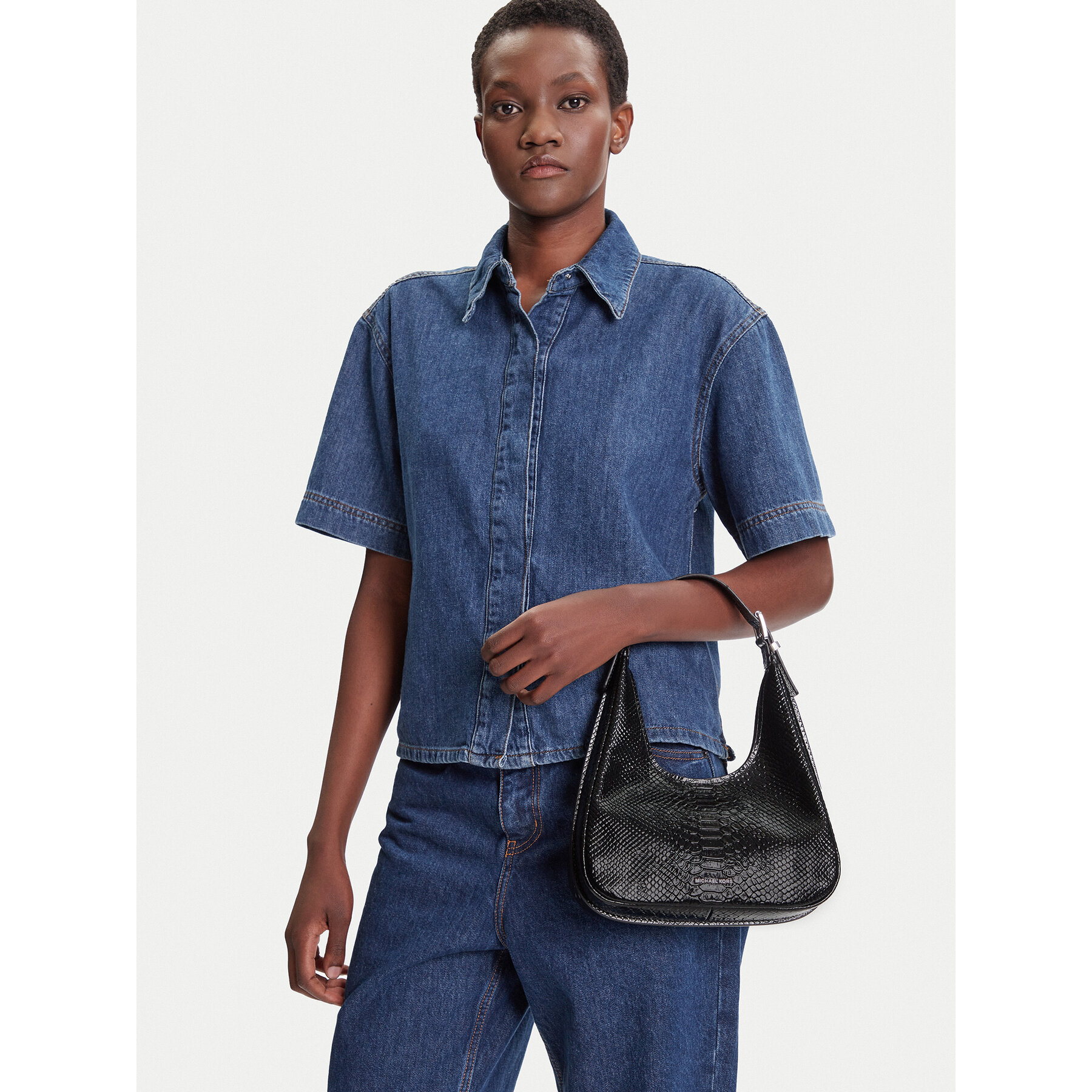 Torbica MICHAEL Michael Kors Nolita 30T5SY5H1E Crna