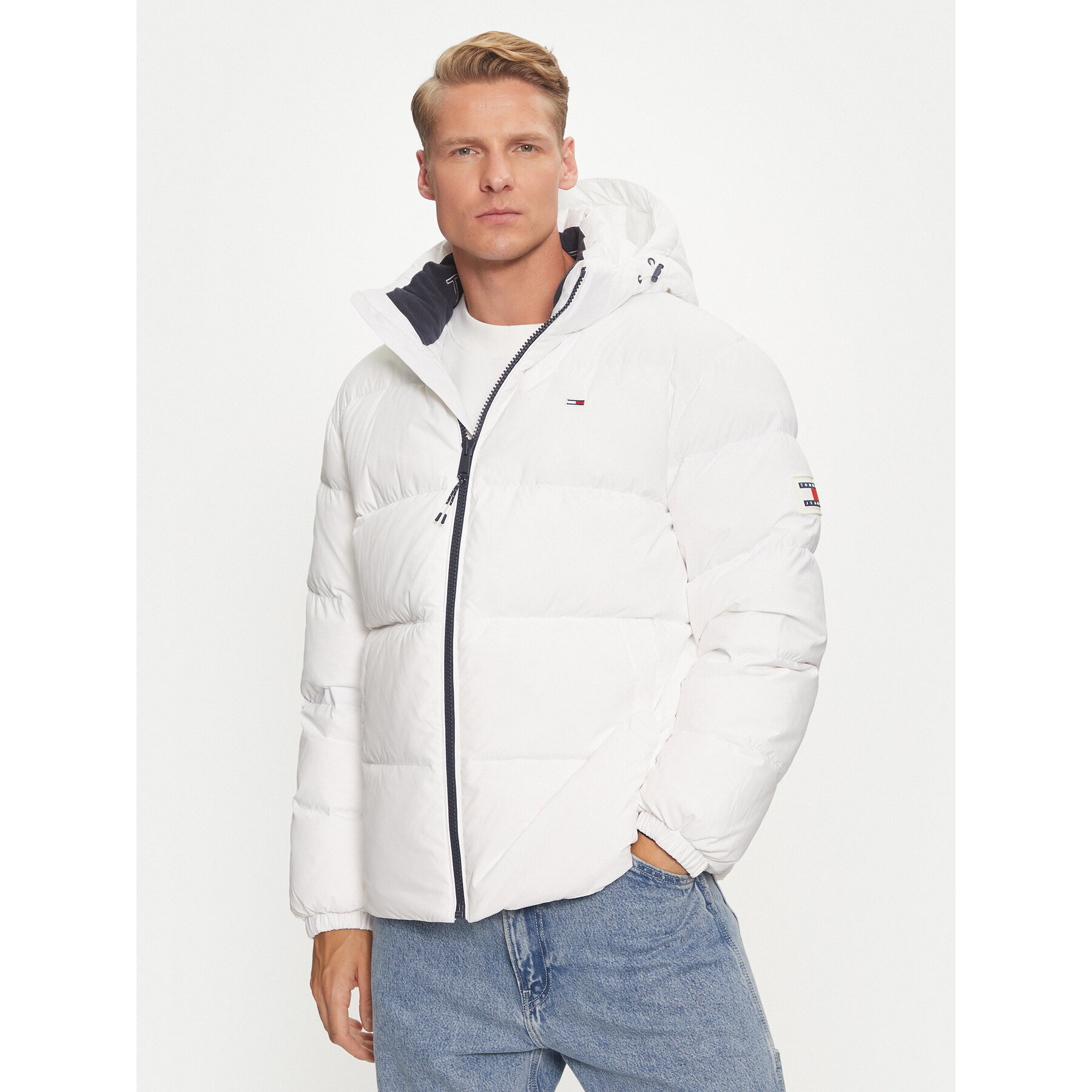 Tommy Jeans Daunenjacke Essential DM0DM19786 Weiß Regular Fit