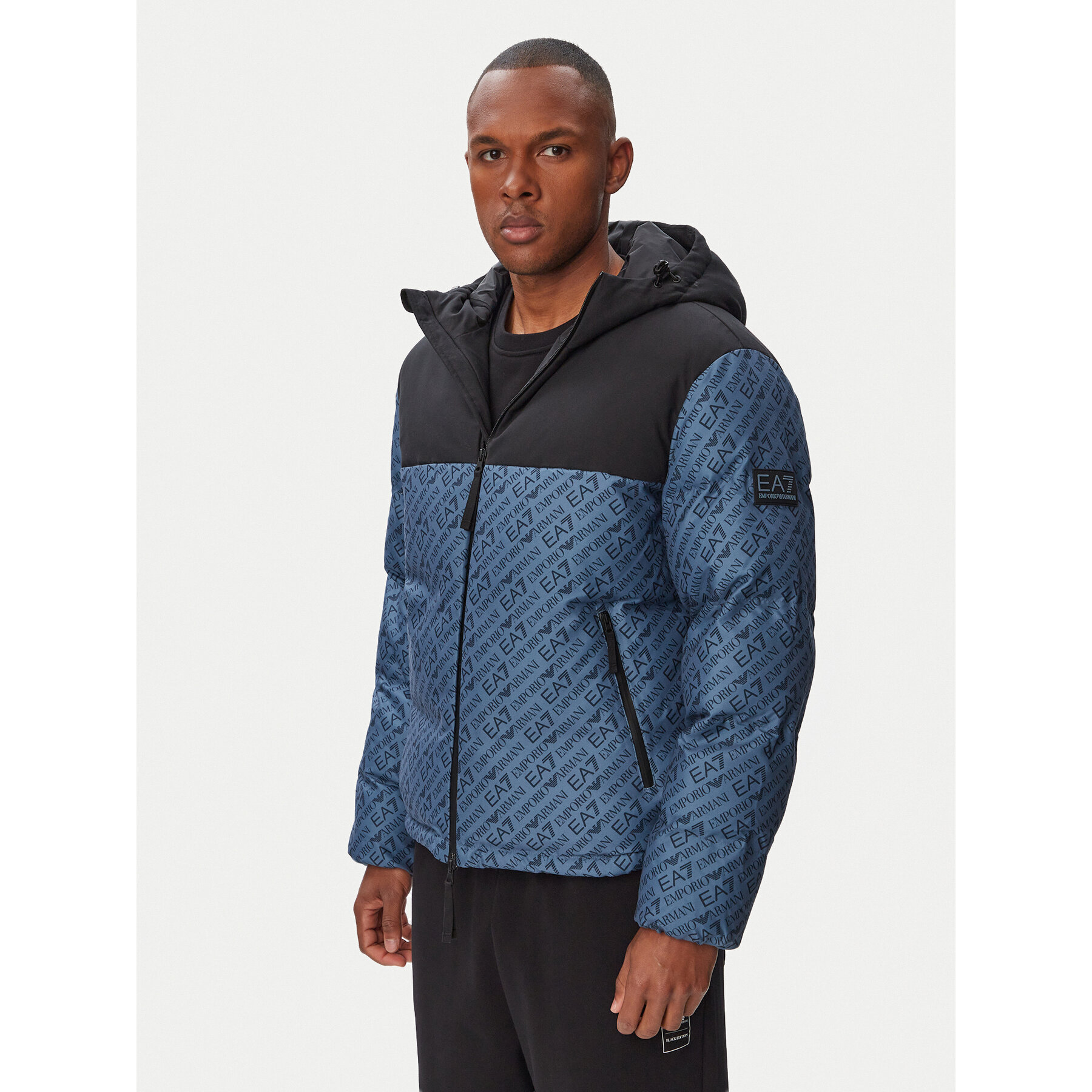 EA7 Emporio Armani Winterjacke 7M002566 AF26406 U9302 Blau Regular Fit