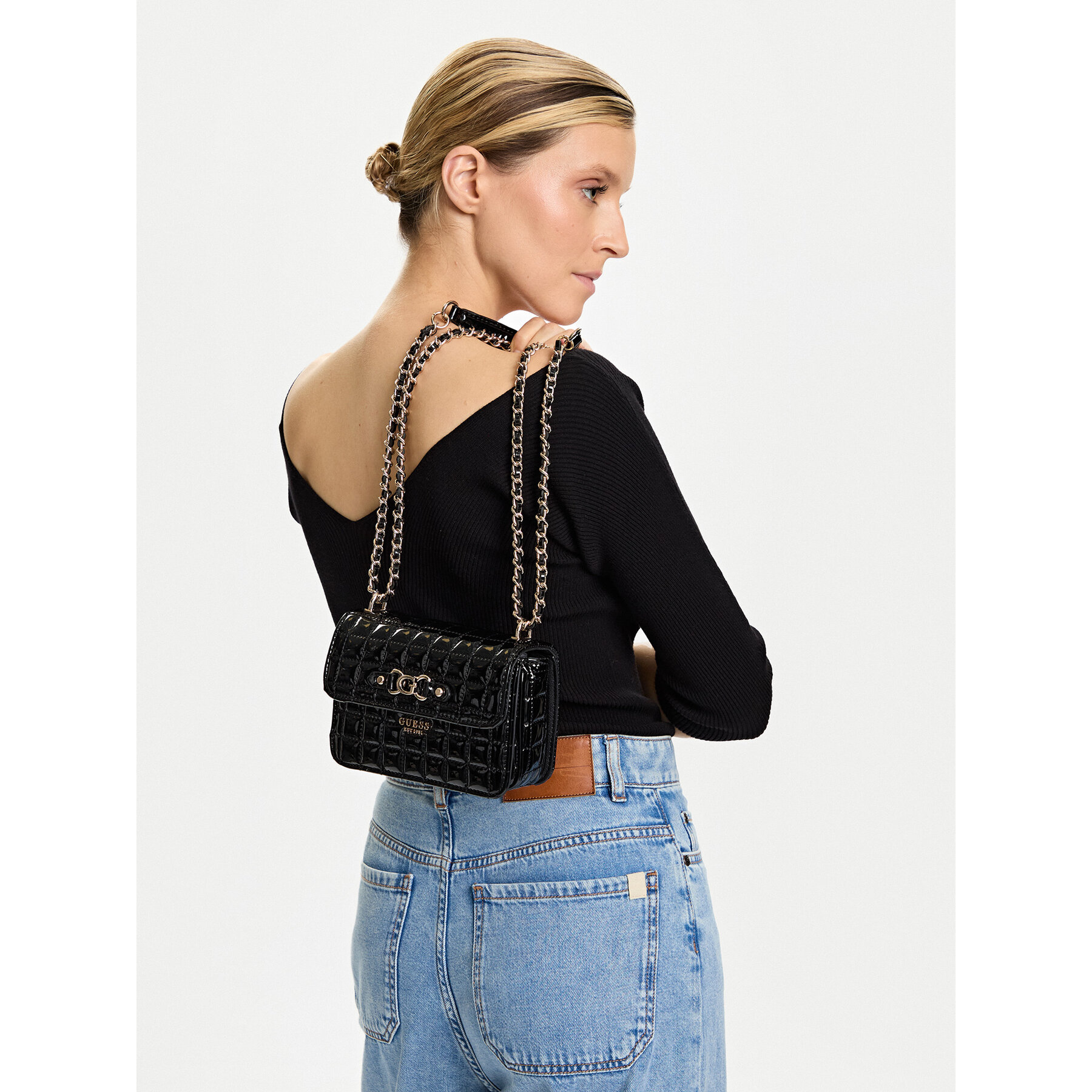 Дамска чанта Guess Nadira Mini HWQT84 24780 Черен