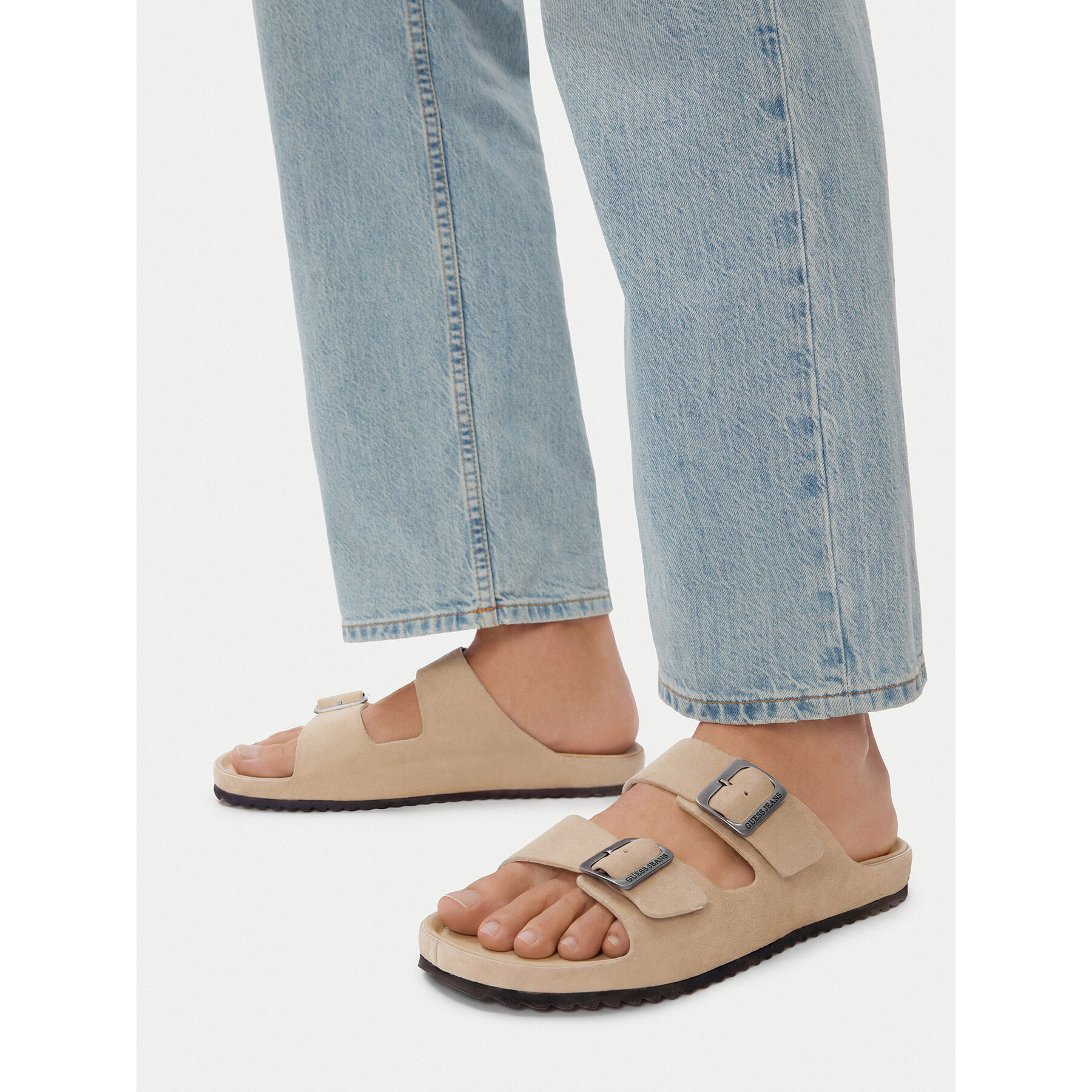 Šľapky Guess Jeans EO-KANSAS-01 126AM Svetlo béžová