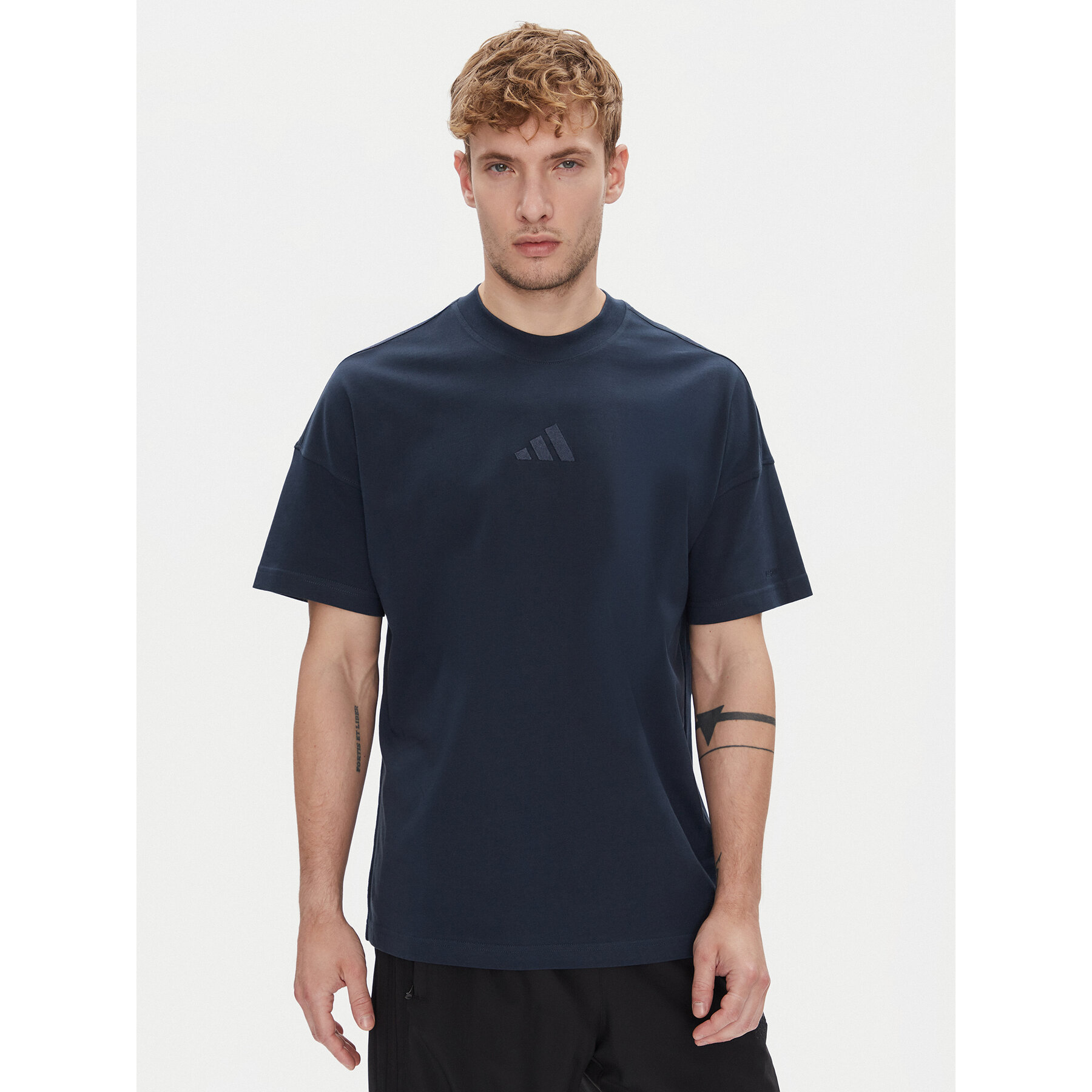 adidas T-Shirt ALL SZN JX5080 Σκούρο μπλε Loose Fit