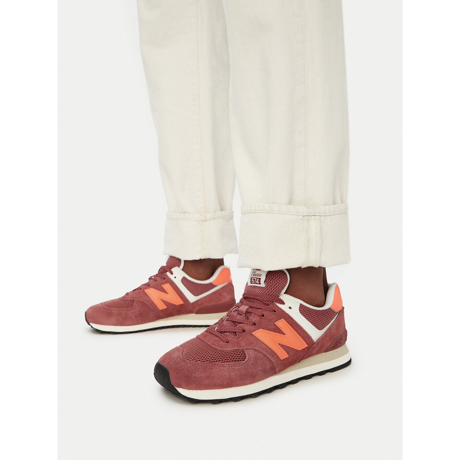 Superge New Balance U5747FE Bordo rdeča