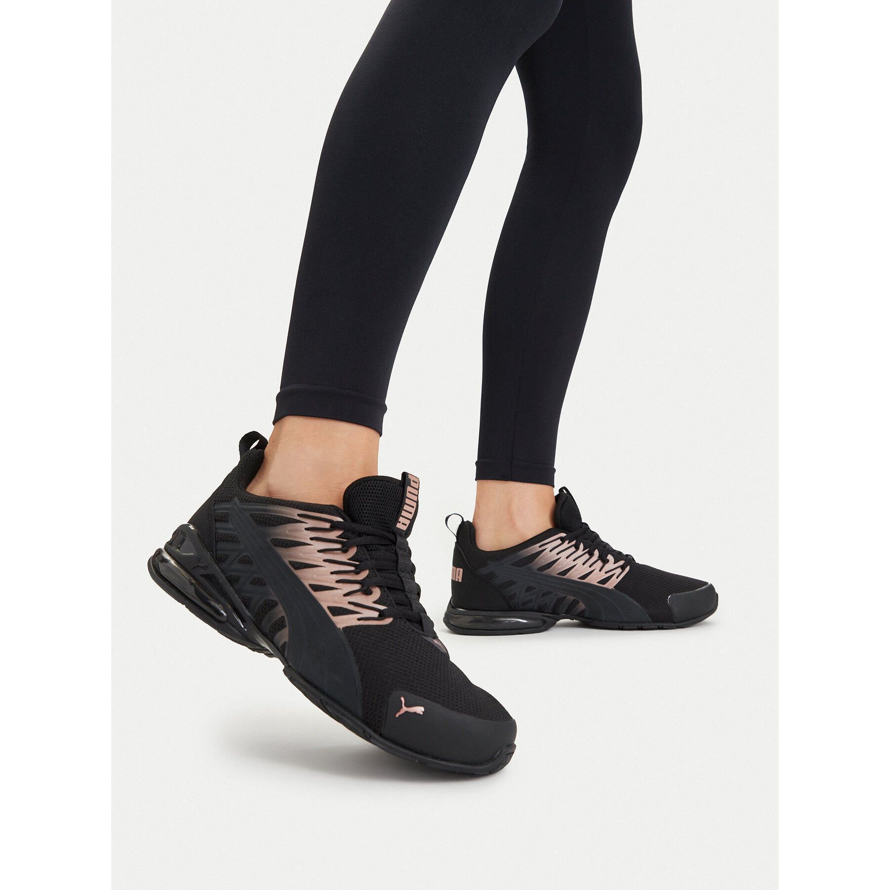 Sneakersy Puma Voltaic Evo Wns 309720 33 Čierna
