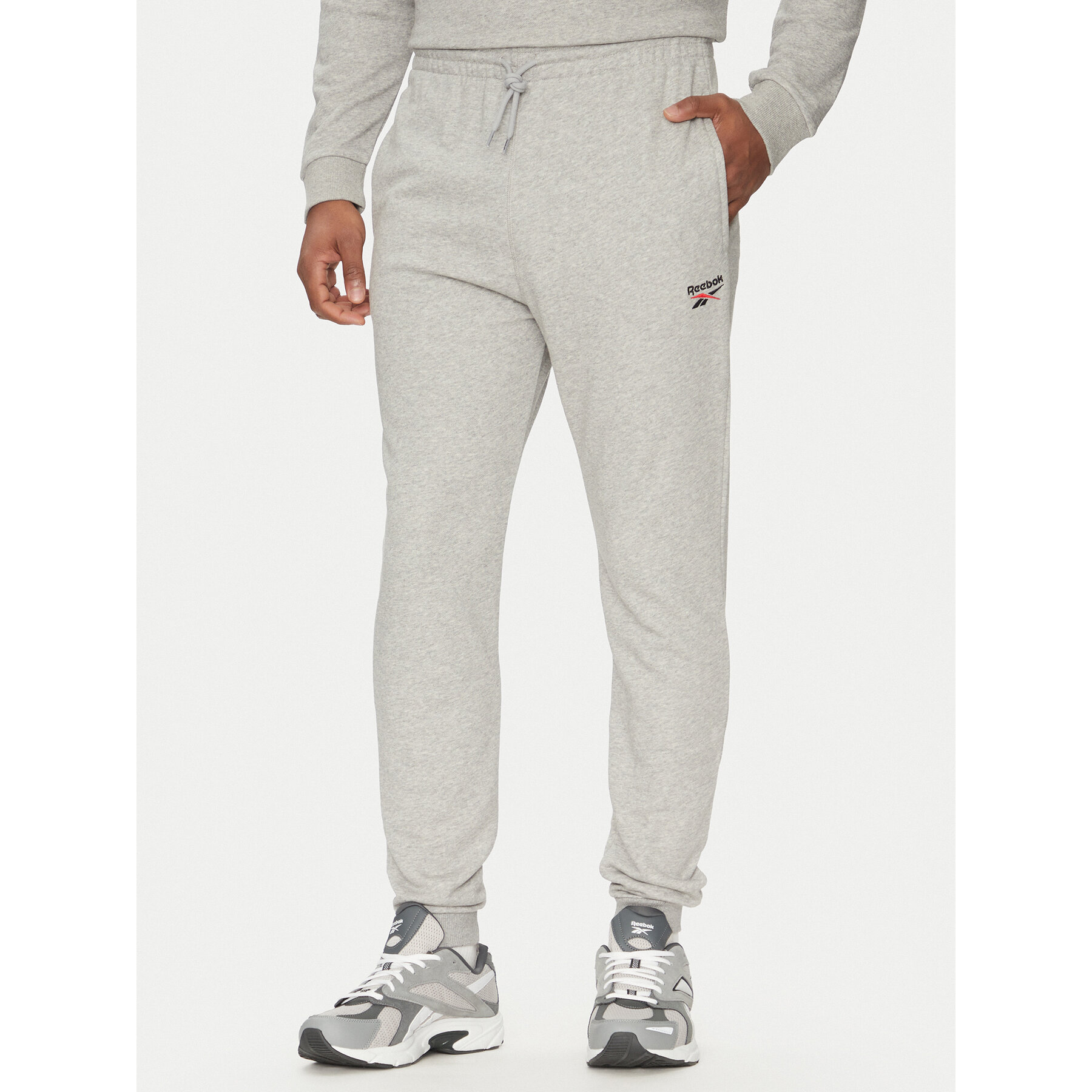 Reebok Donji dio trenerke 100221804 Siva Regular Fit